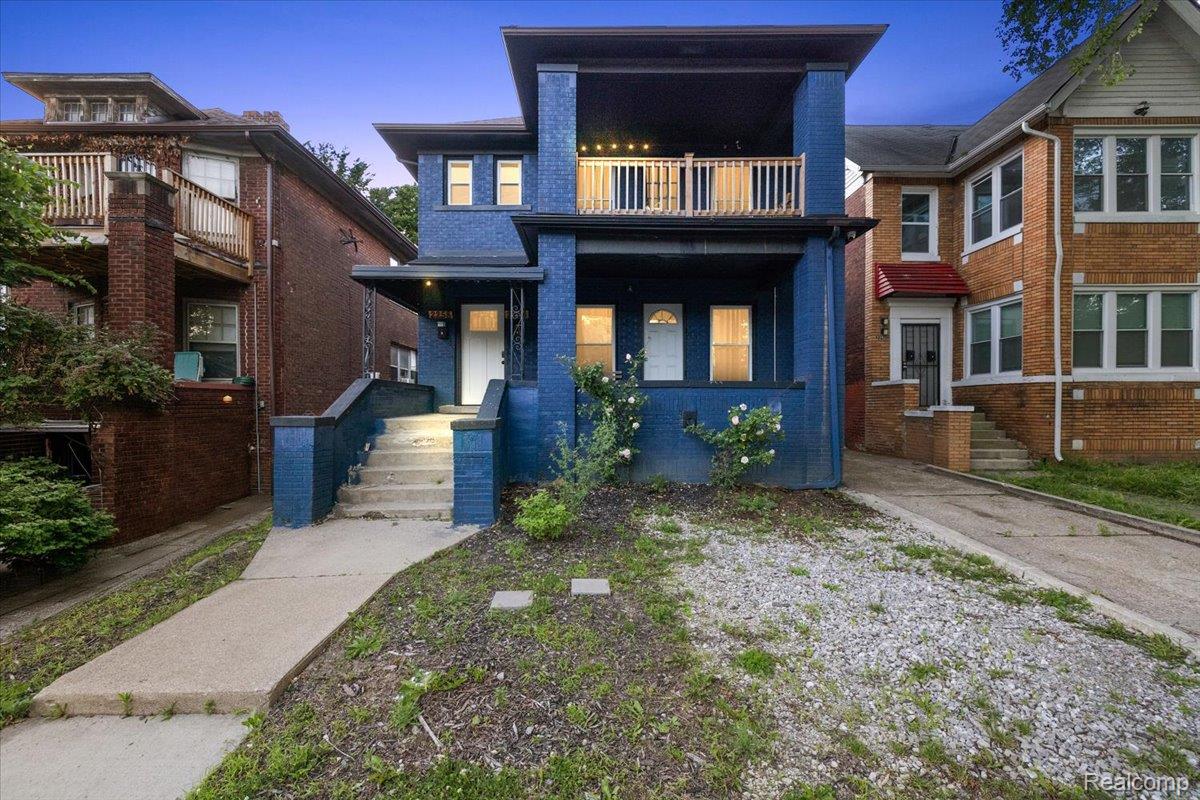 2256 W Philadelphia Street Property Photo 1