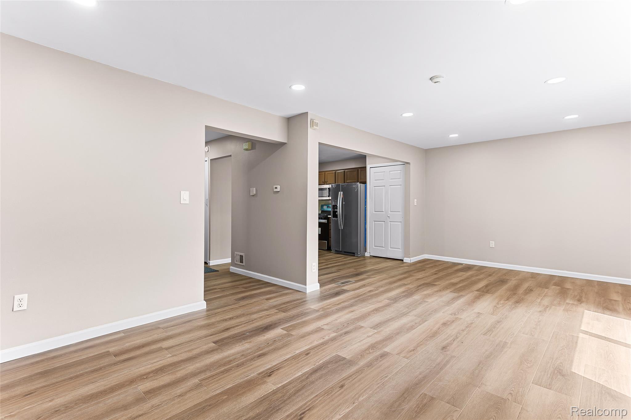 1909 Jan Circle Property Photo 5