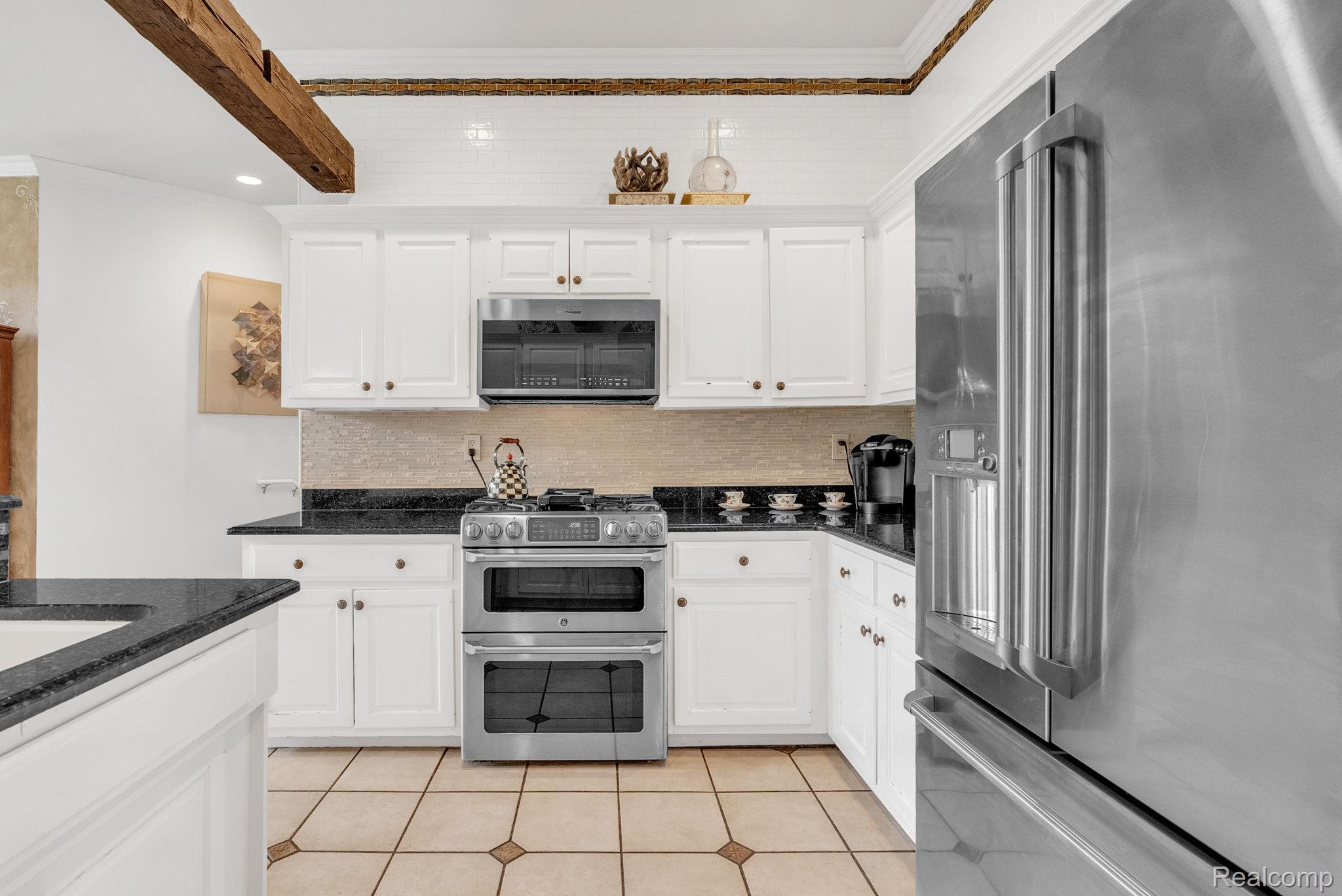 1887 Harvest Lane Property Photo 25