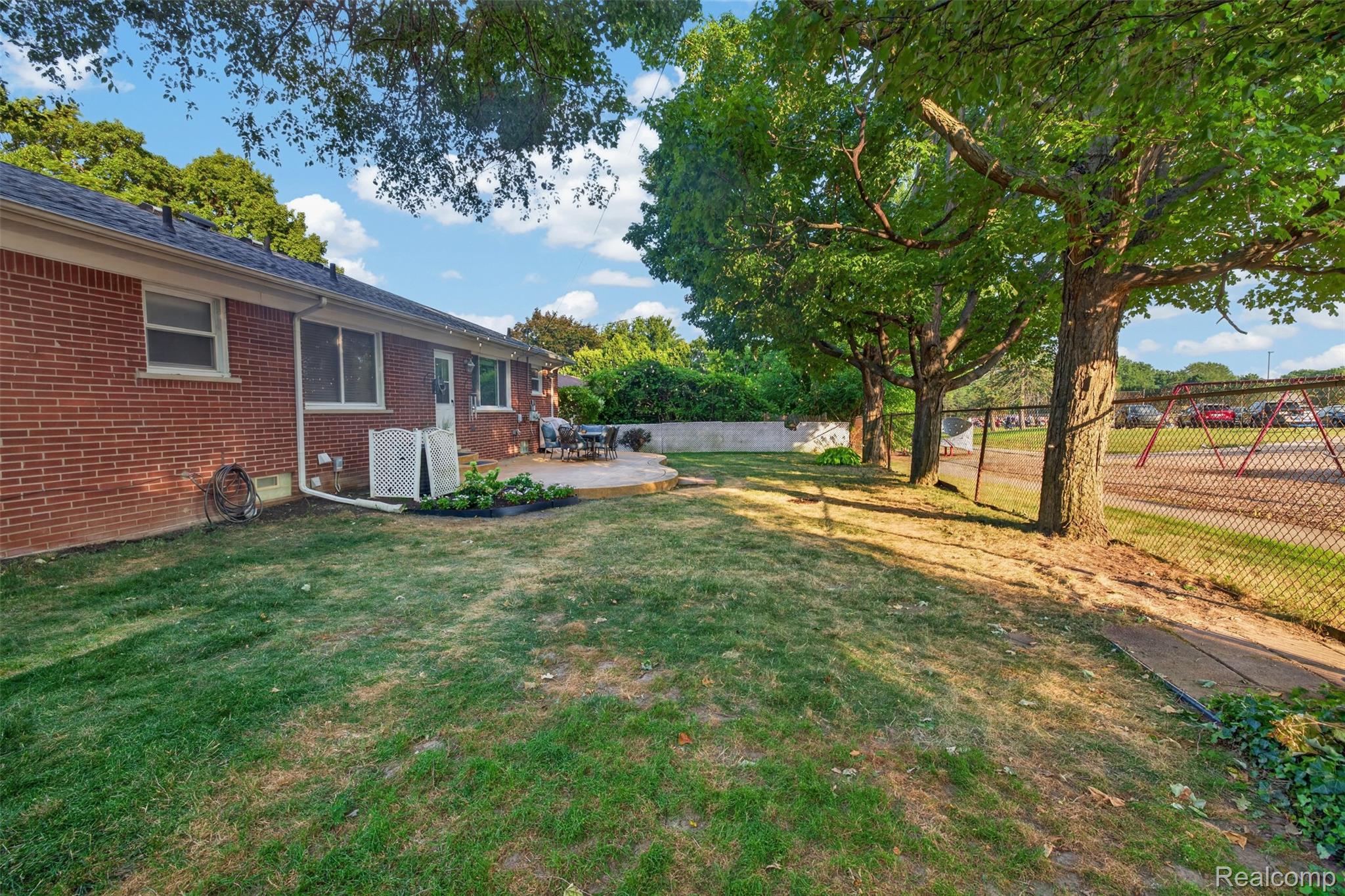 18854 Monica Drive Property Photo 24