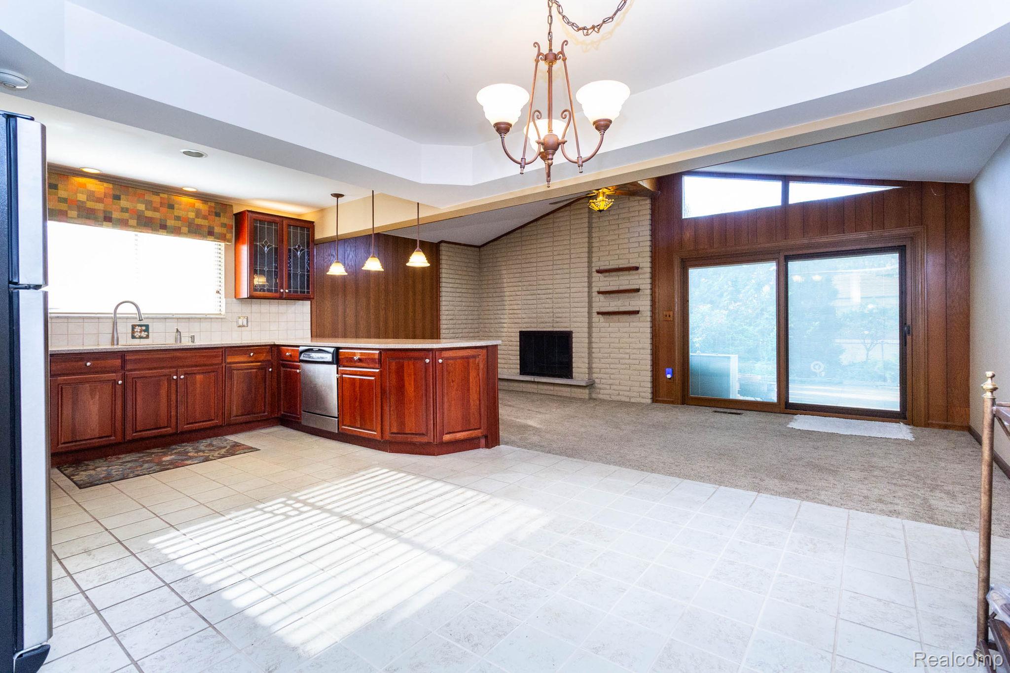 13332 Martin Road Property Photo 10