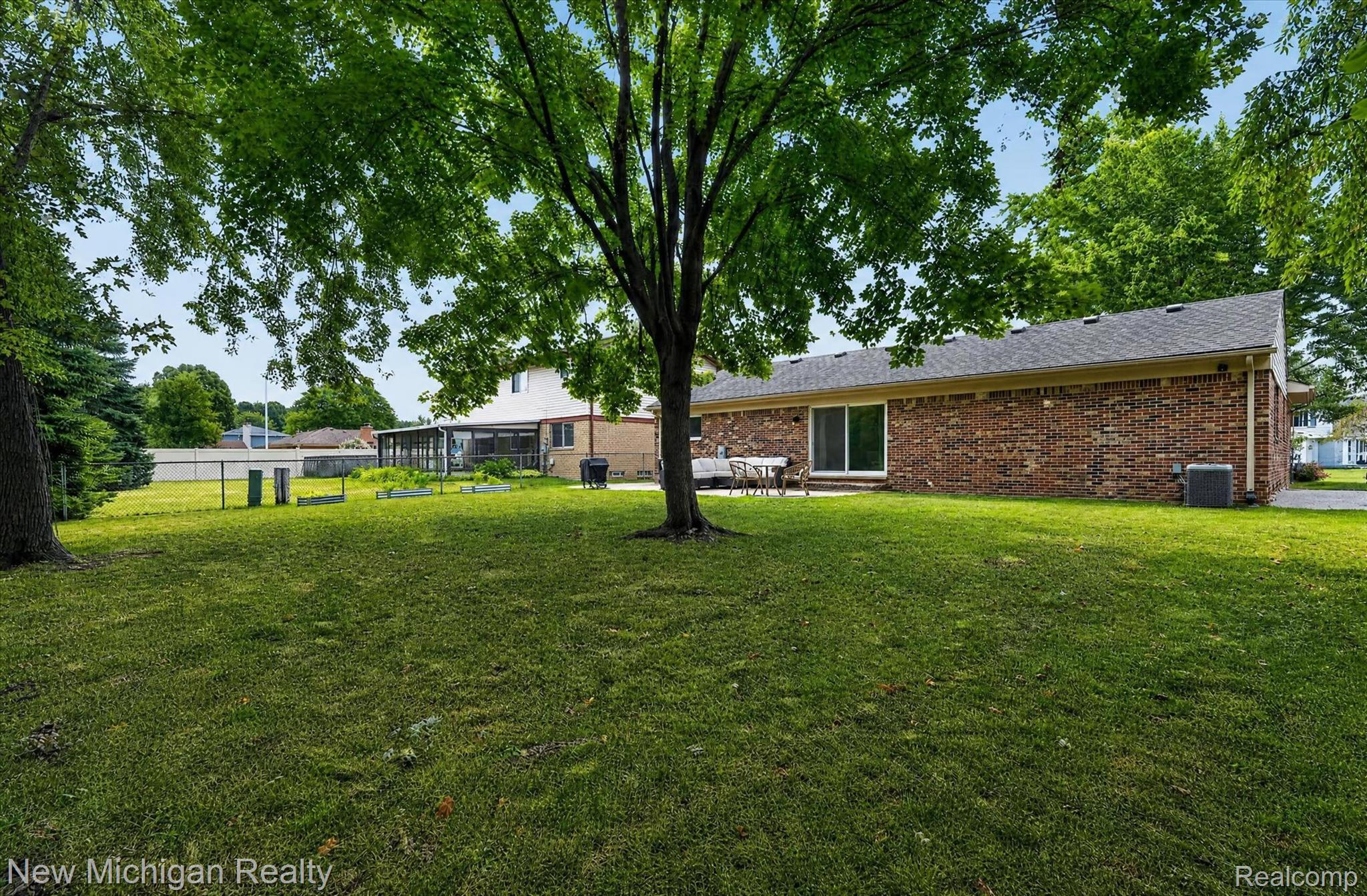 44126 Leeann Lane Property Photo 42