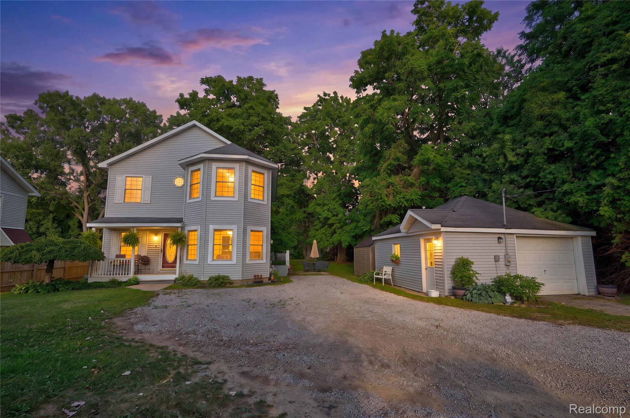 5096 N Irish Road Property Photo 1