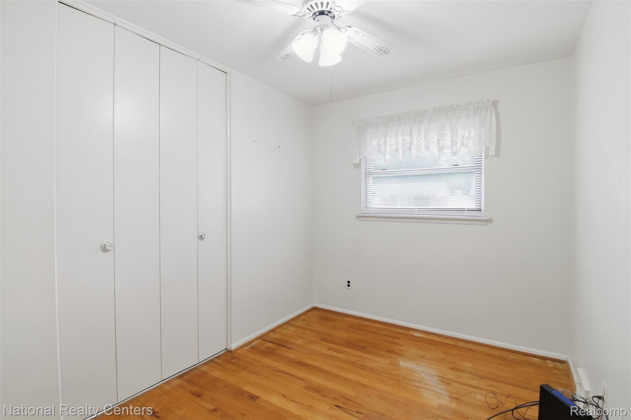 30469 Grandview Avenue Property Photo 15