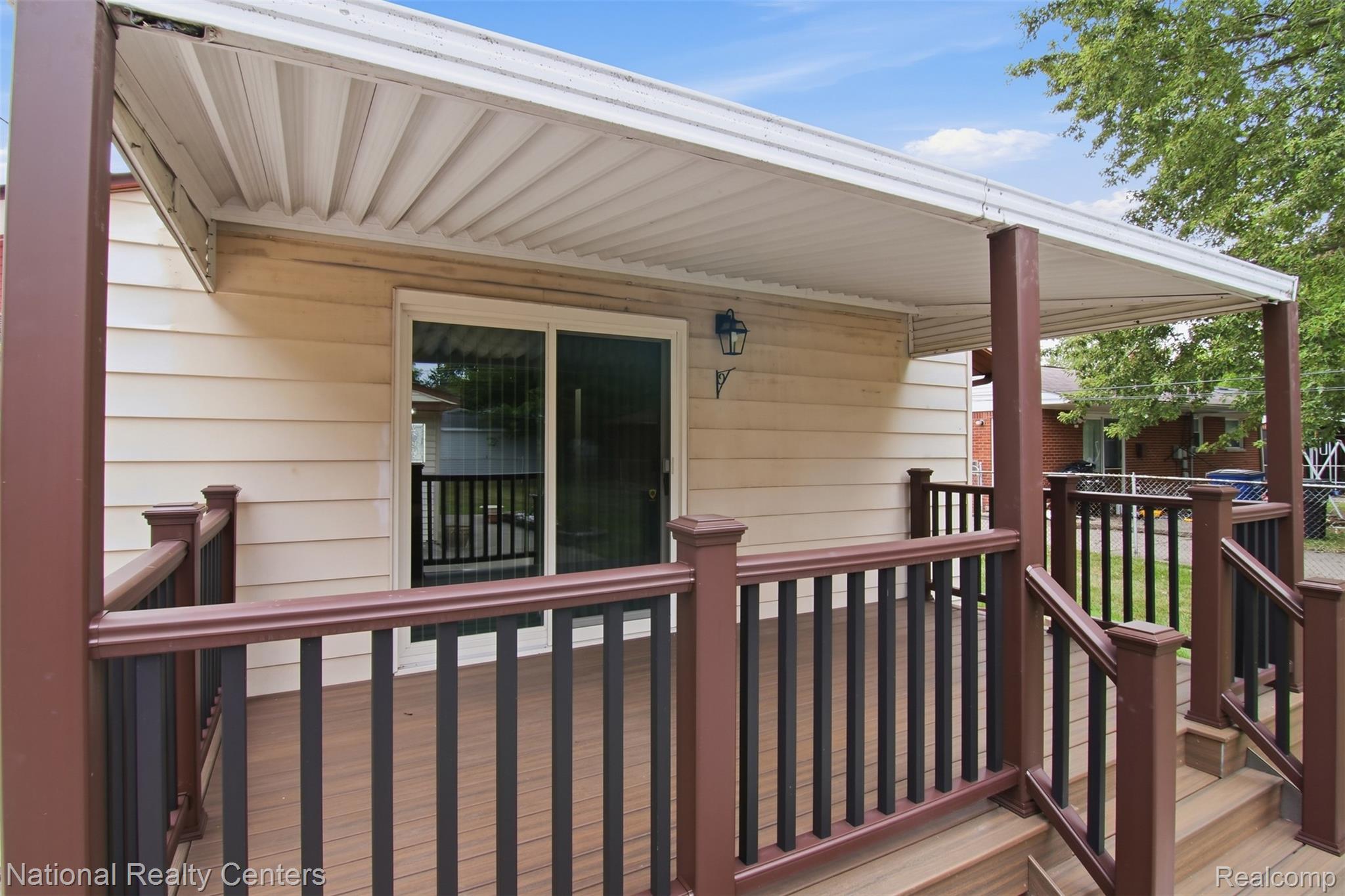 30469 Grandview Avenue Property Photo 21
