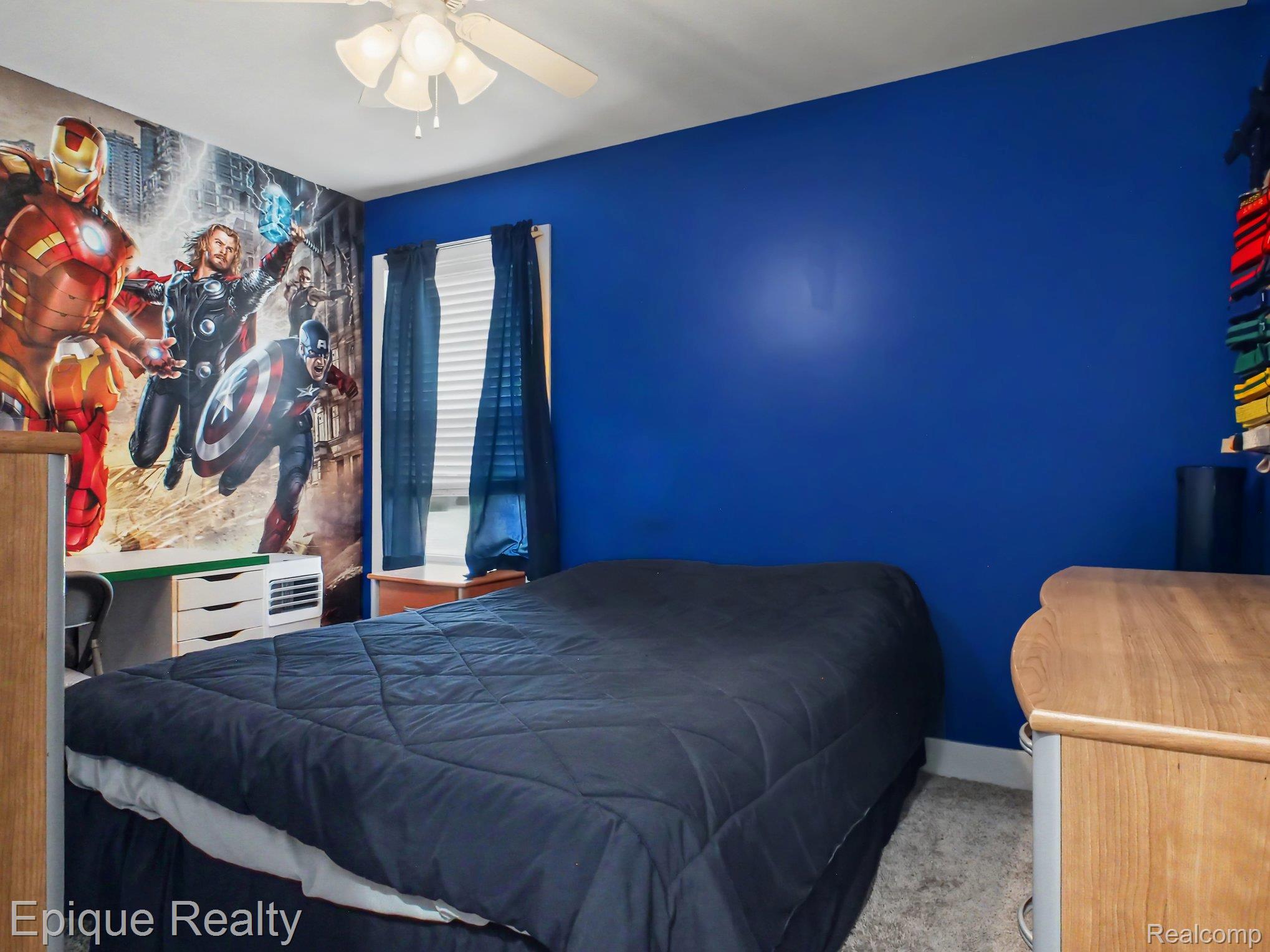 8686 Summer Ridge Drive Property Photo 18