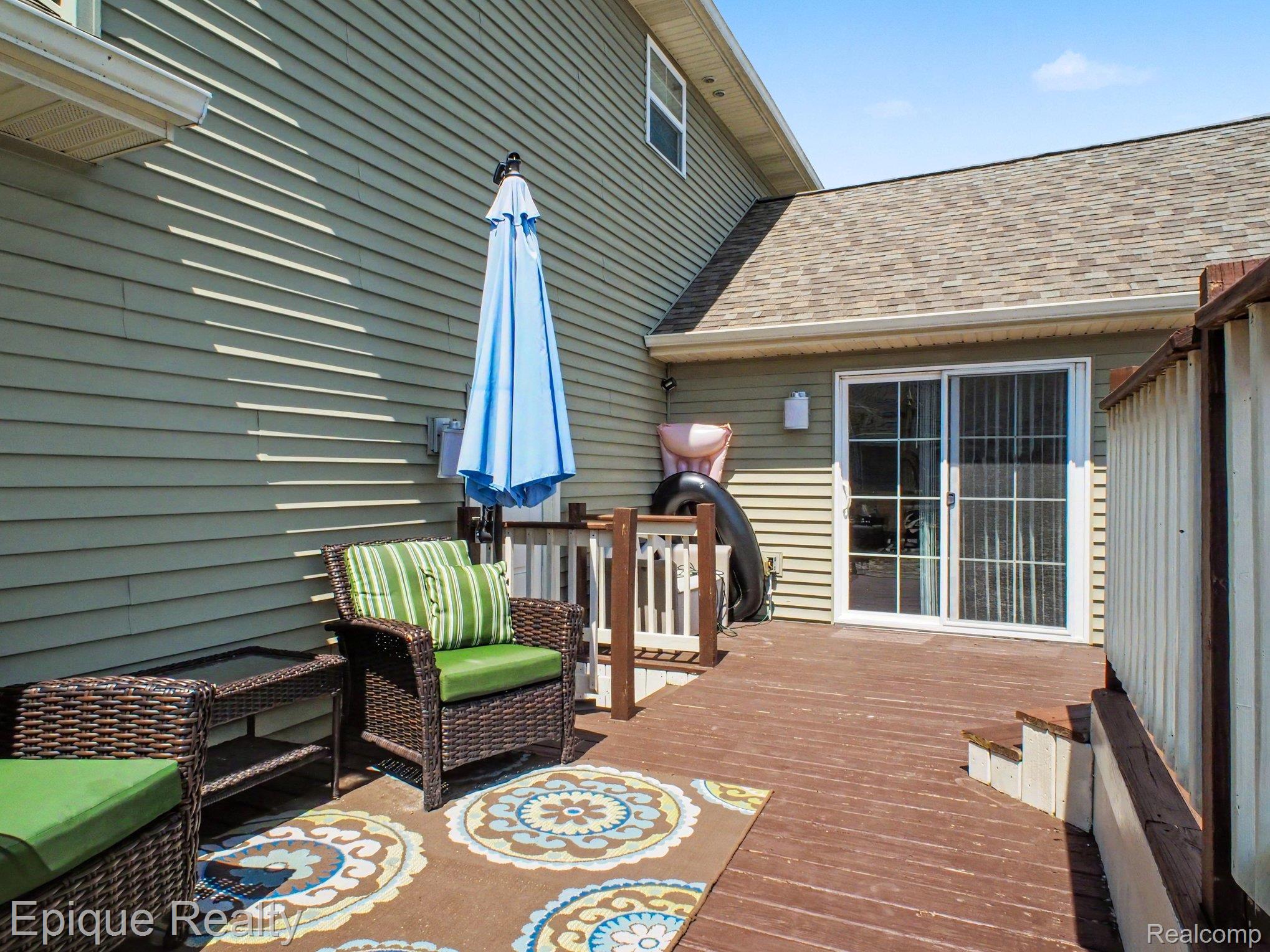 8686 Summer Ridge Drive Property Photo 32