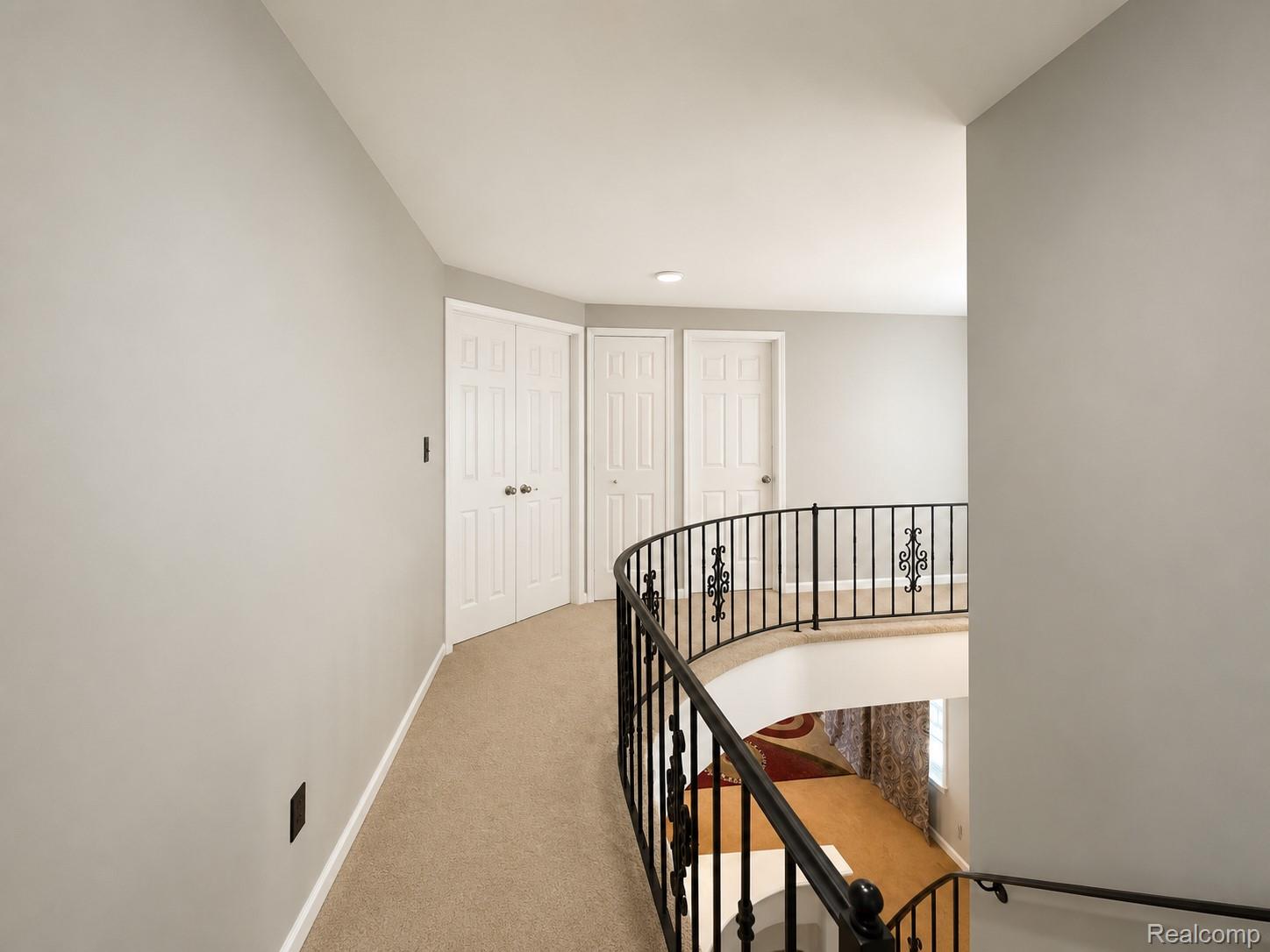 2754 Denise Drive Property Photo 12