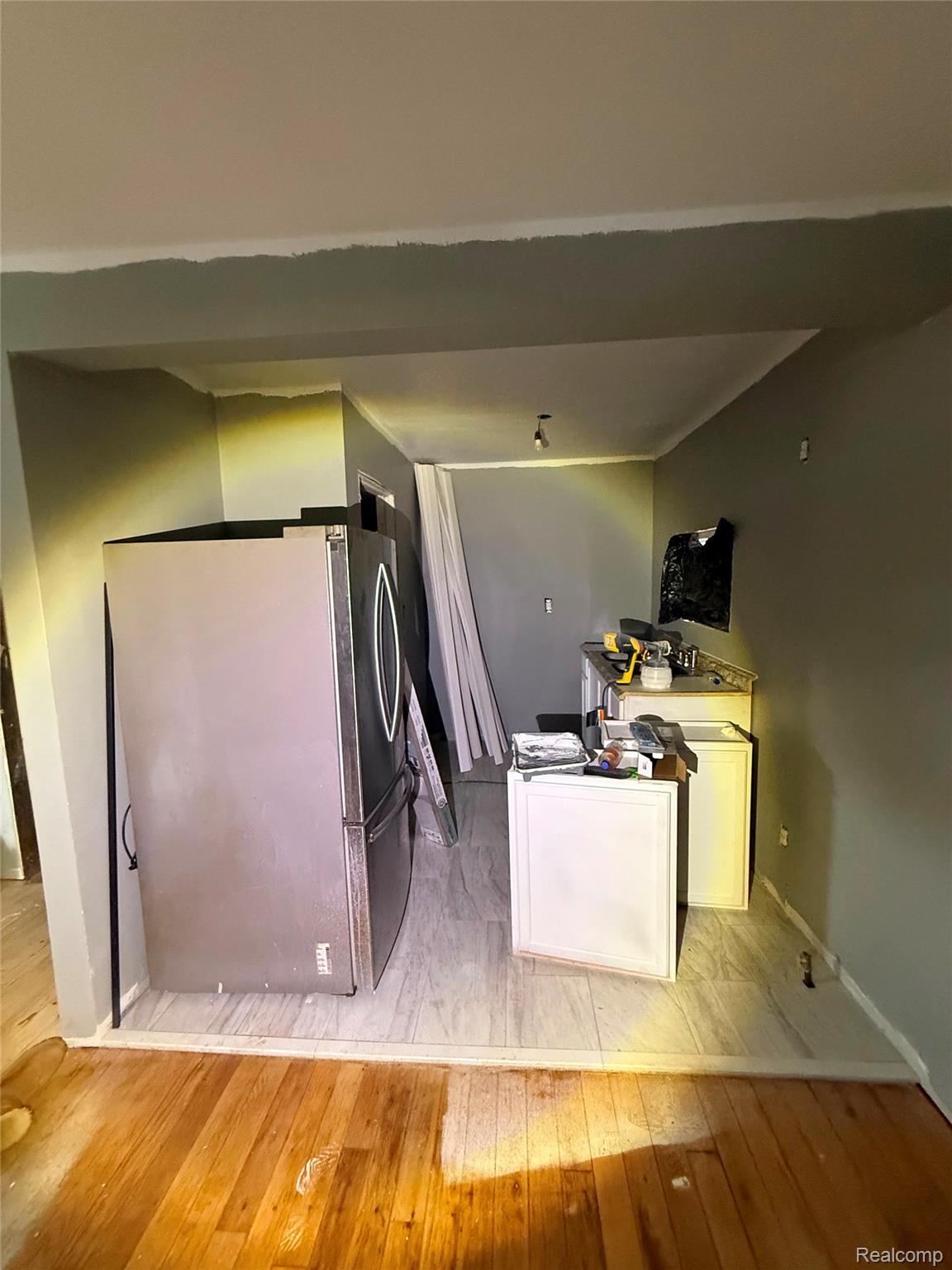 20221 Coventry Street Property Photo 8