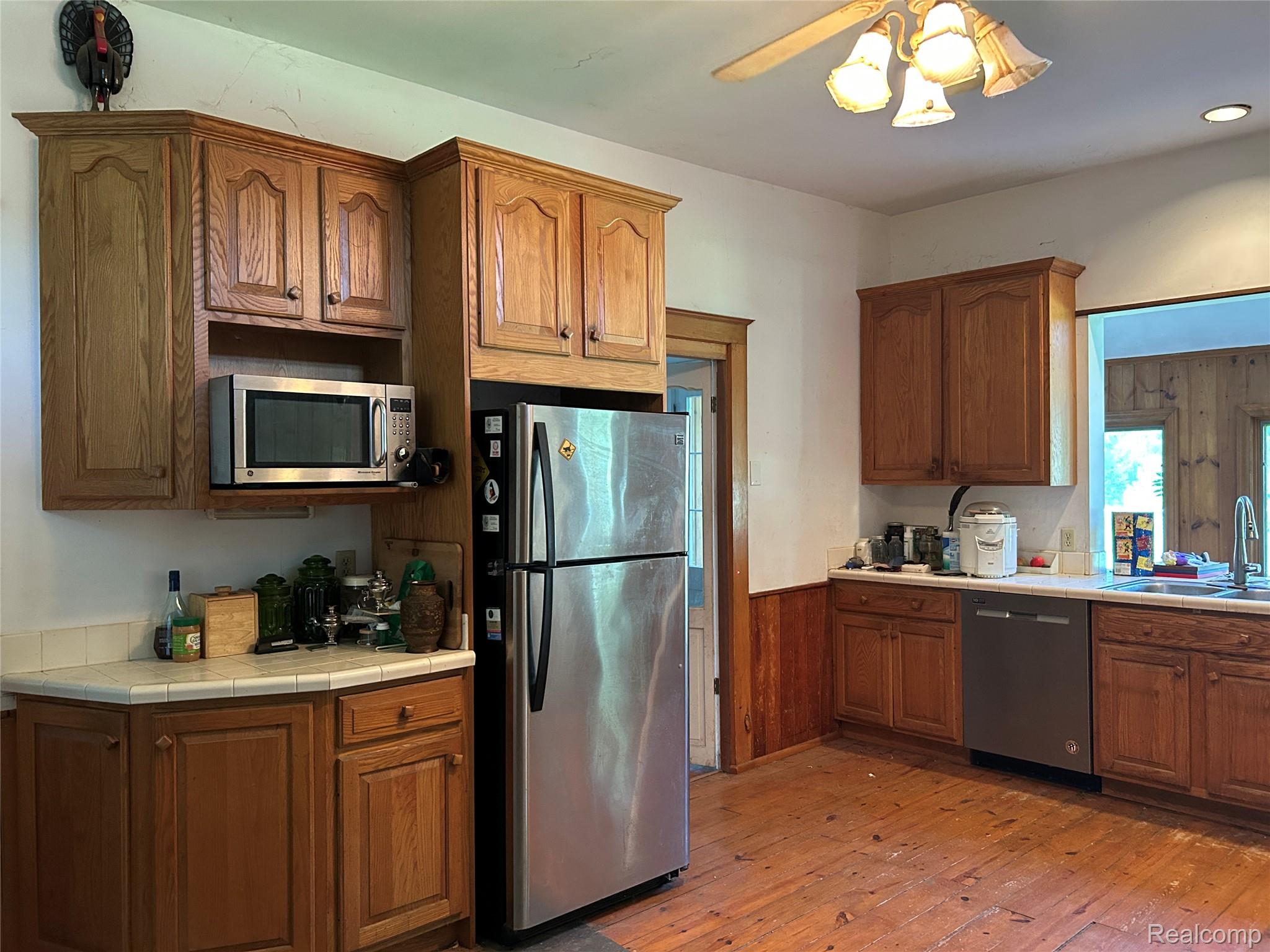 1285 Grange Hall Road Property Photo 12