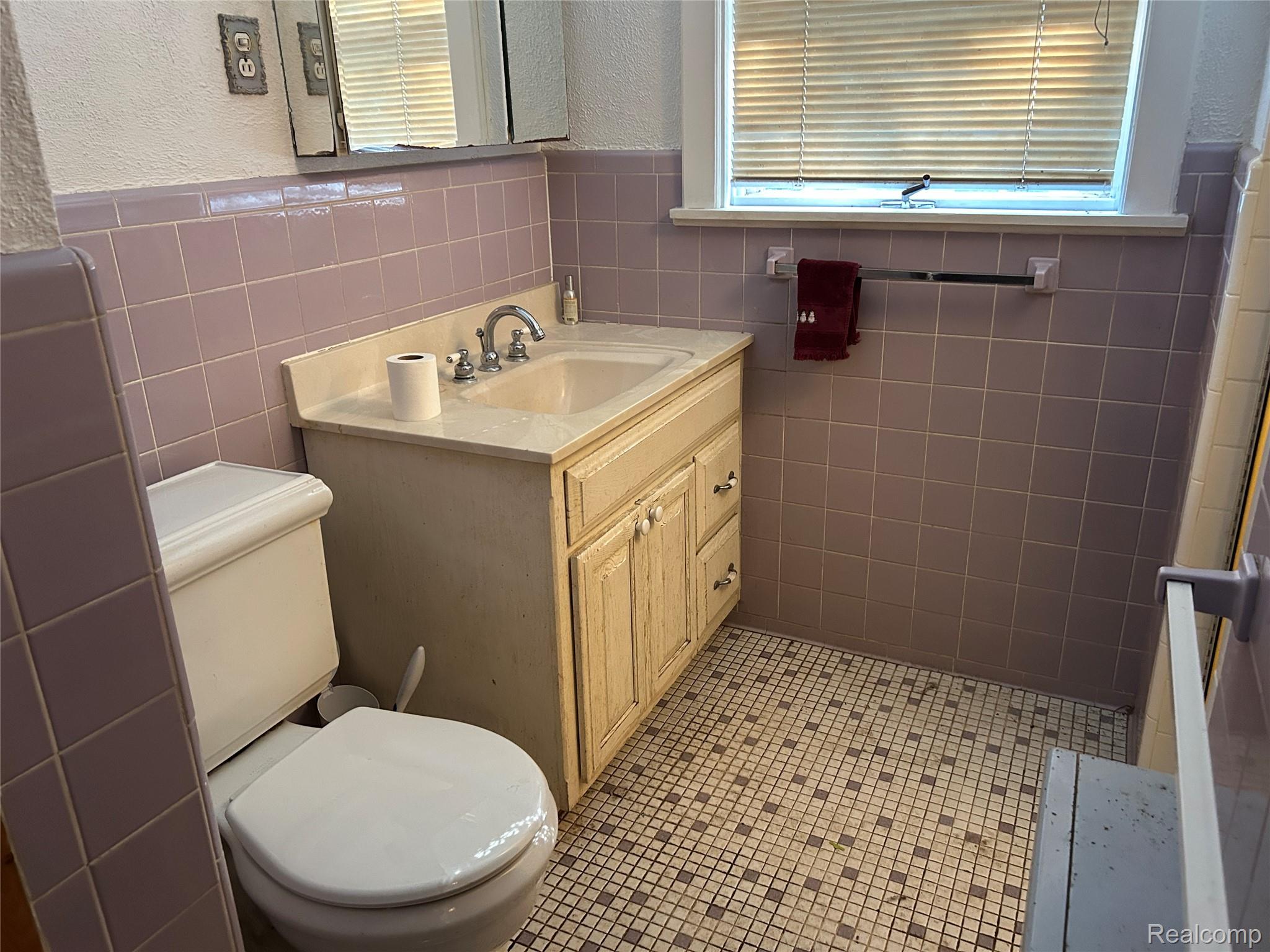 1285 Grange Hall Road Property Photo 19