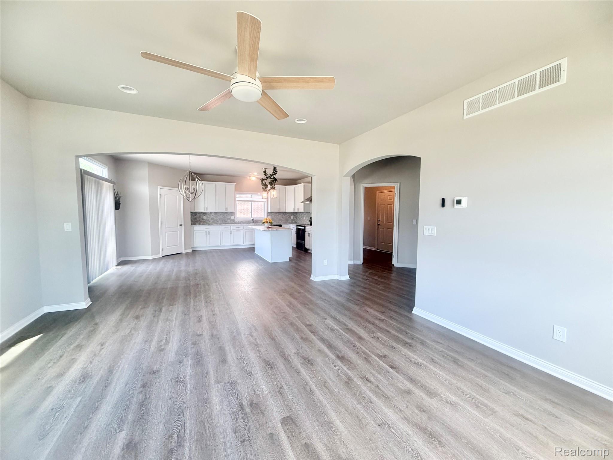 33259 Blue Spruce Drive Property Photo 14