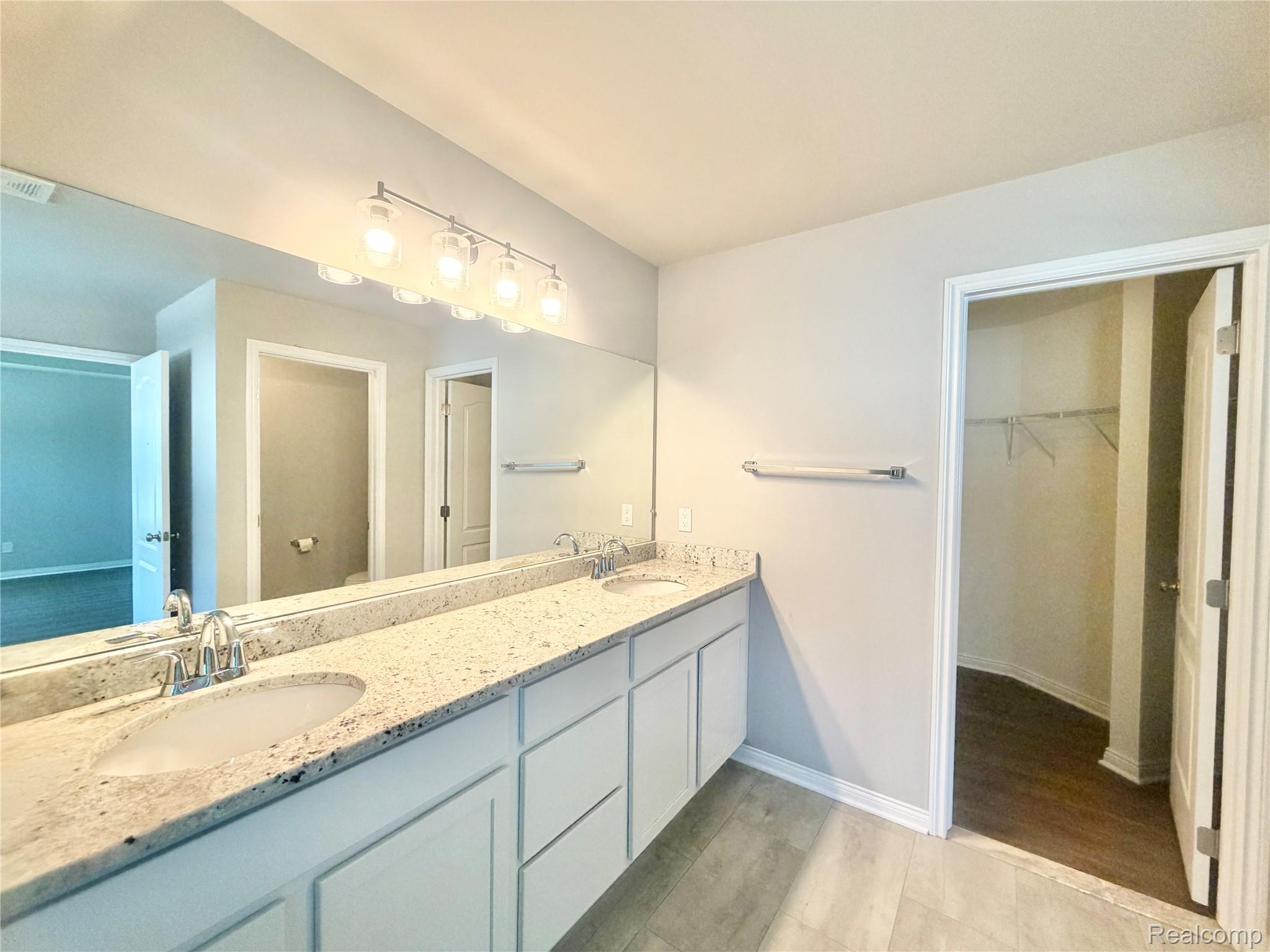 33259 Blue Spruce Drive Property Photo 33