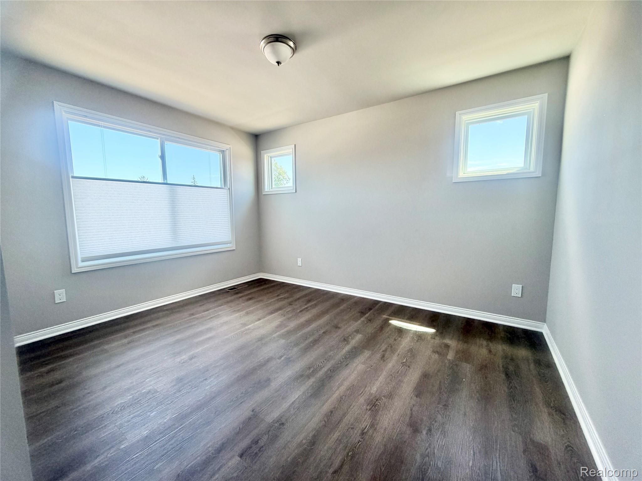 33259 Blue Spruce Drive Property Photo 38