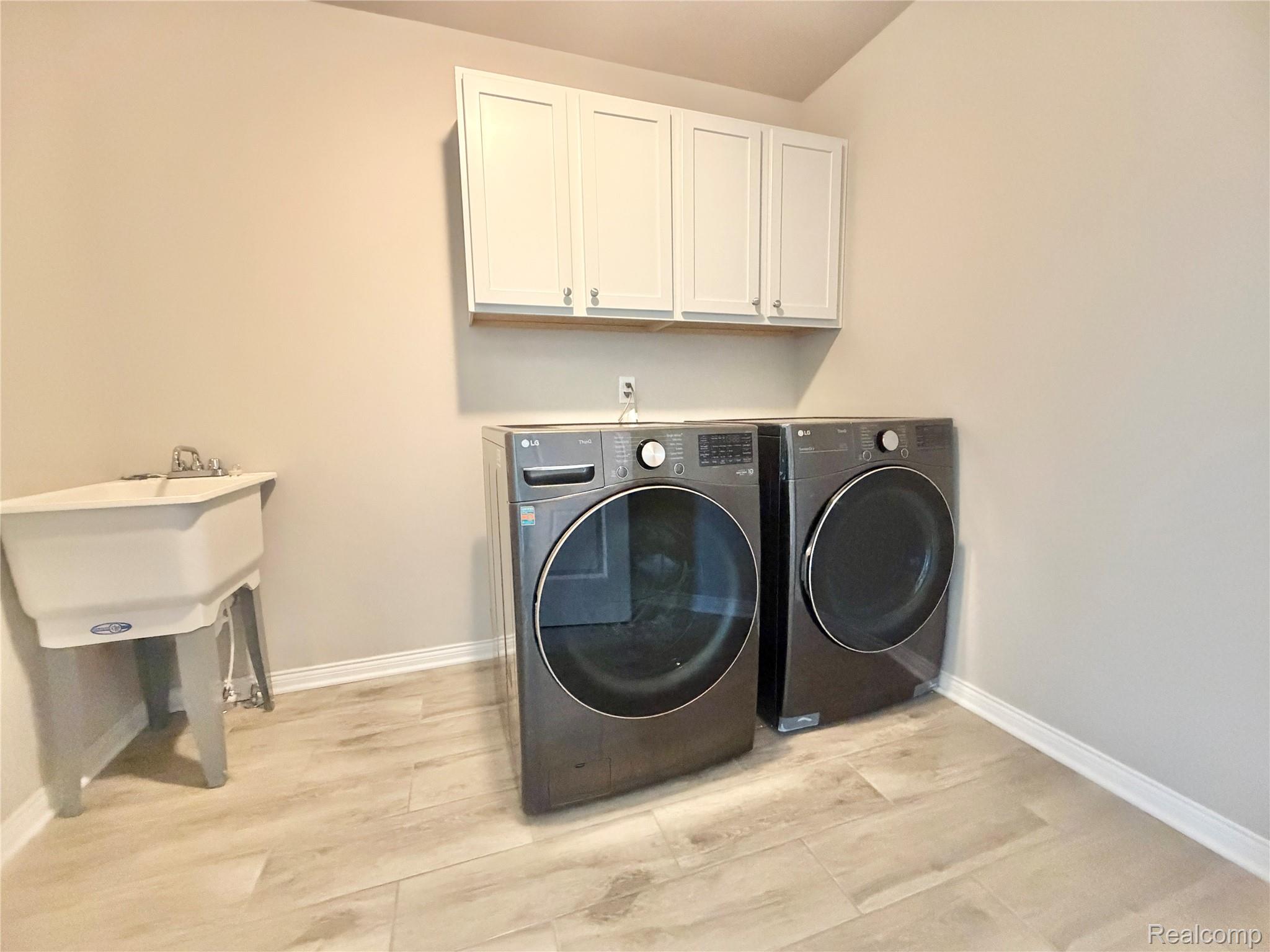 33259 Blue Spruce Drive Property Photo 45
