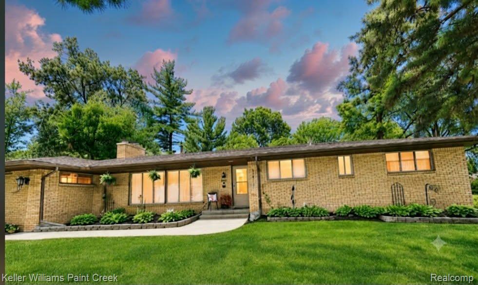 220 Boyken Property Photo 1