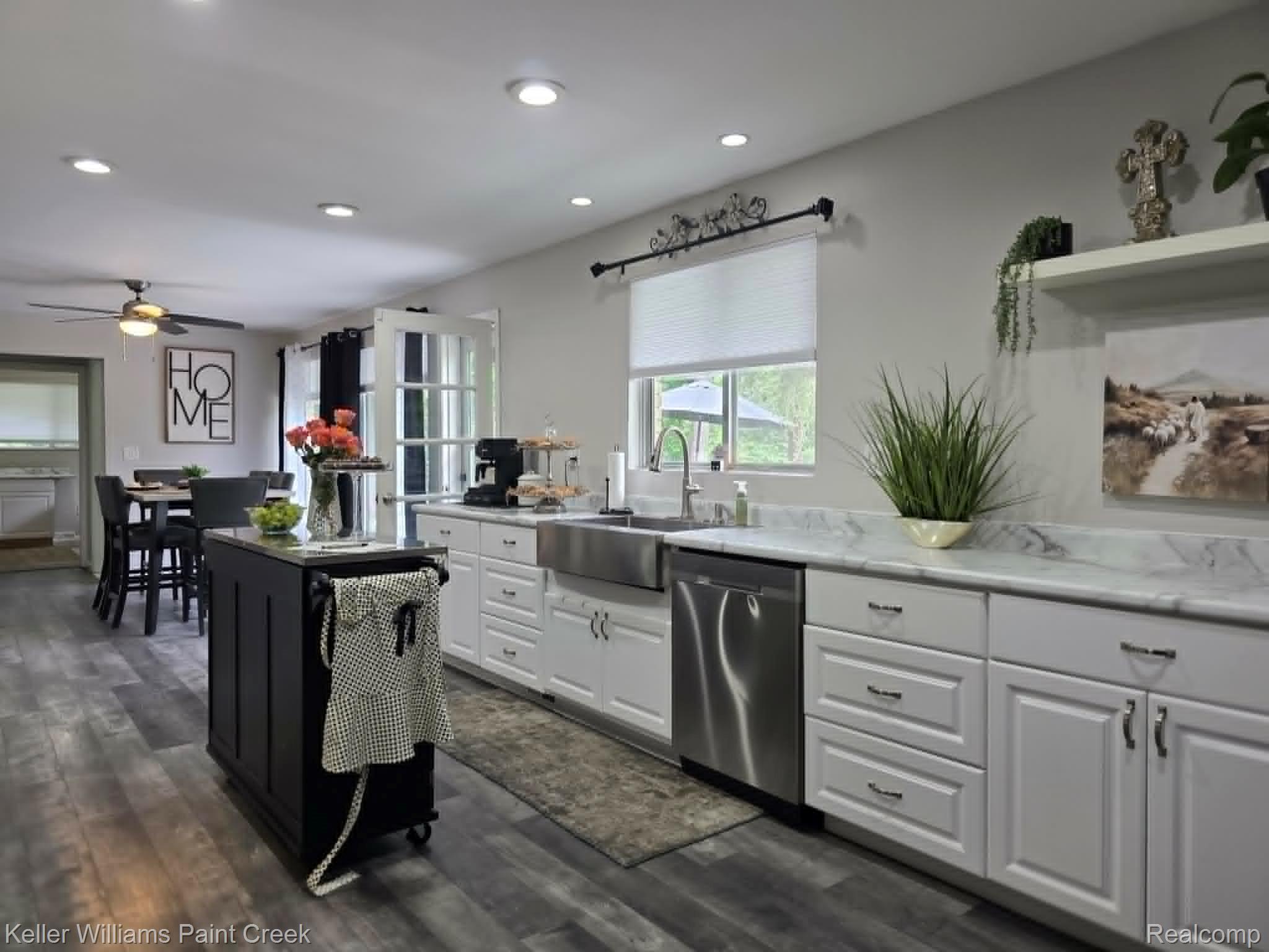 220 Boyken Property Photo 8