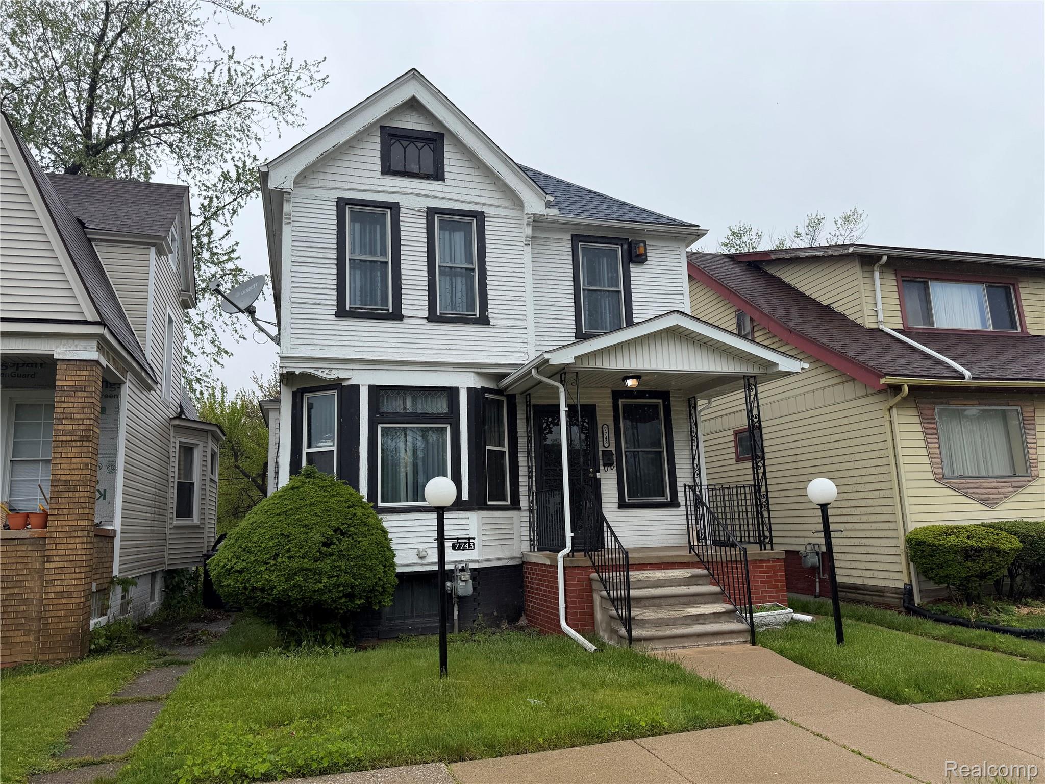 7743 E Canfield Street Property Photo 1