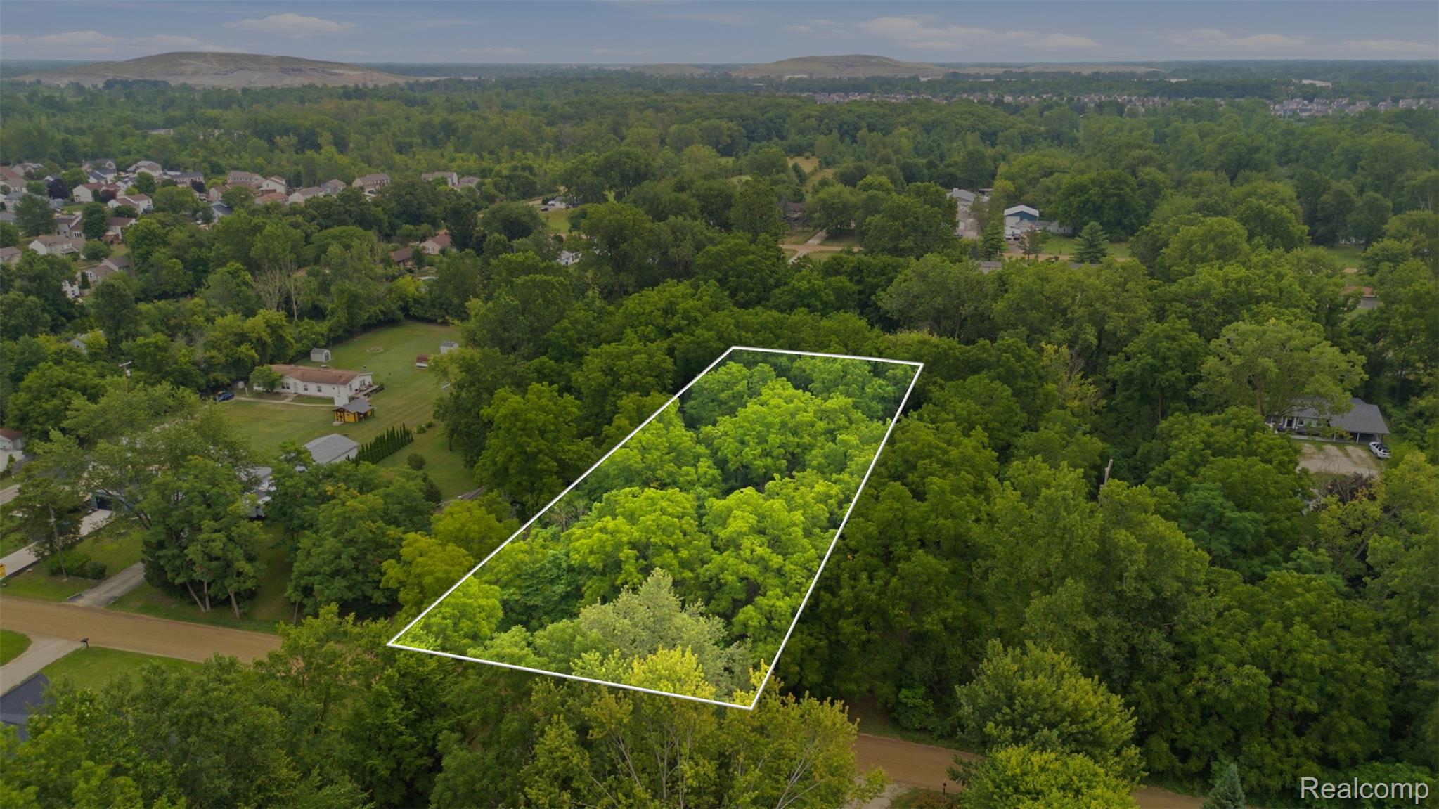 6785 Edwards Road Property Photo 2
