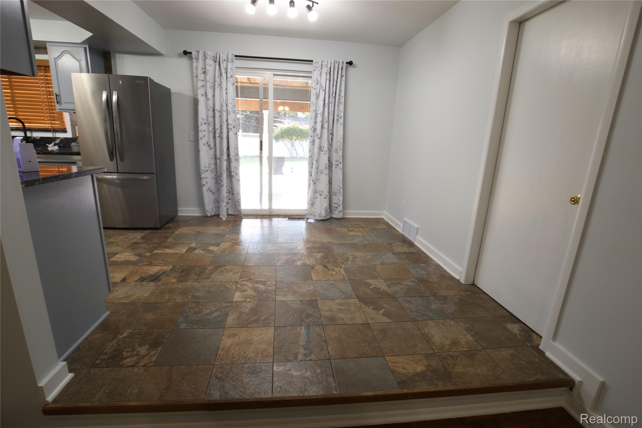 519 Berwyn Street Property Photo 9