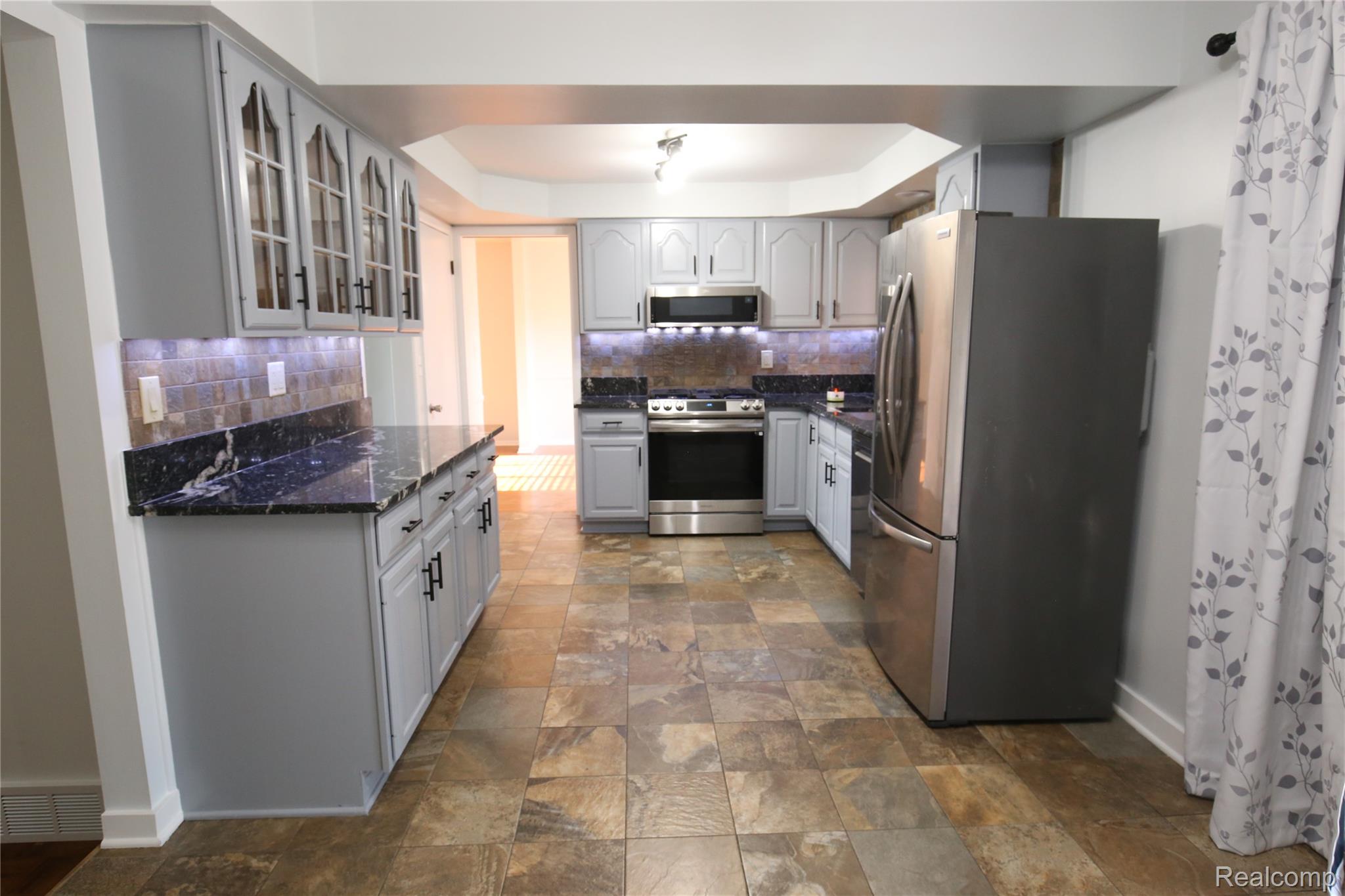 519 Berwyn Street Property Photo 12