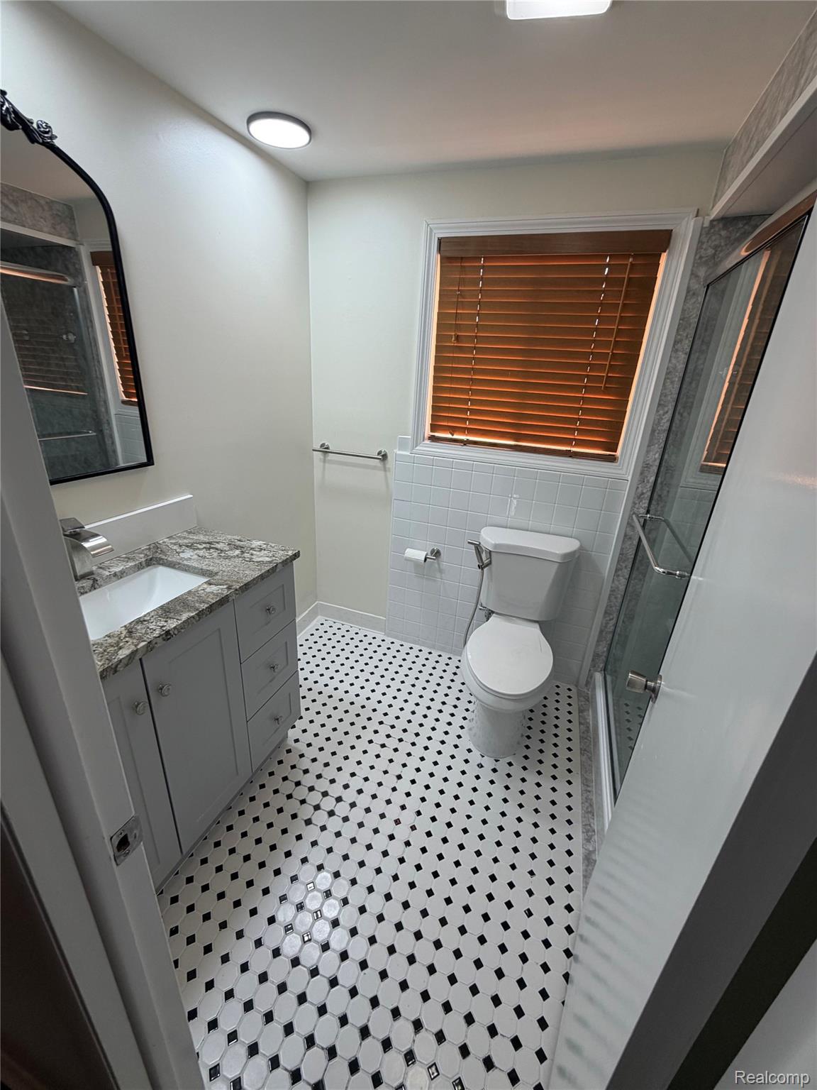 519 Berwyn Street Property Photo 33