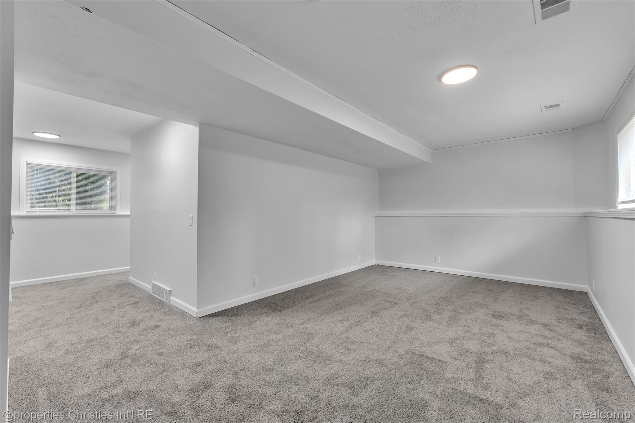 854 Estes Court Property Photo 21