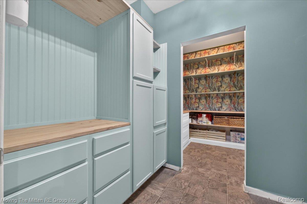 42116 Richmond Drive Property Photo 15