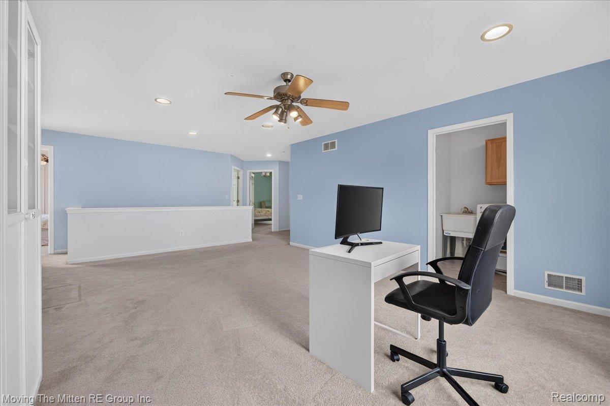 42116 Richmond Drive Property Photo 20