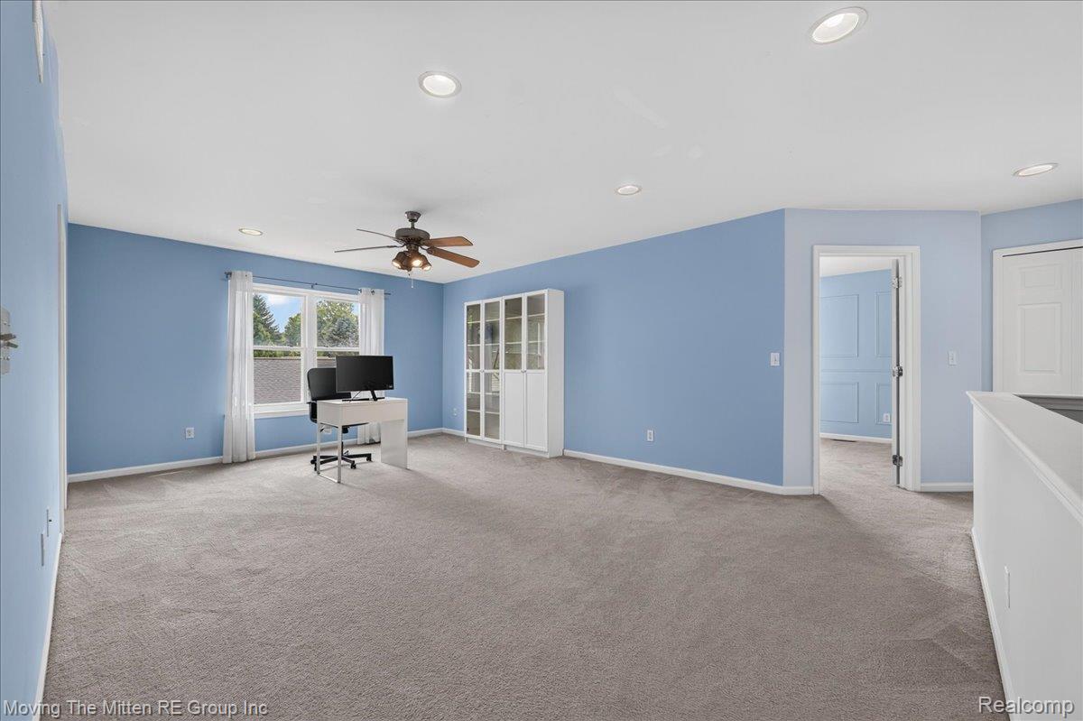 42116 Richmond Drive Property Photo 21