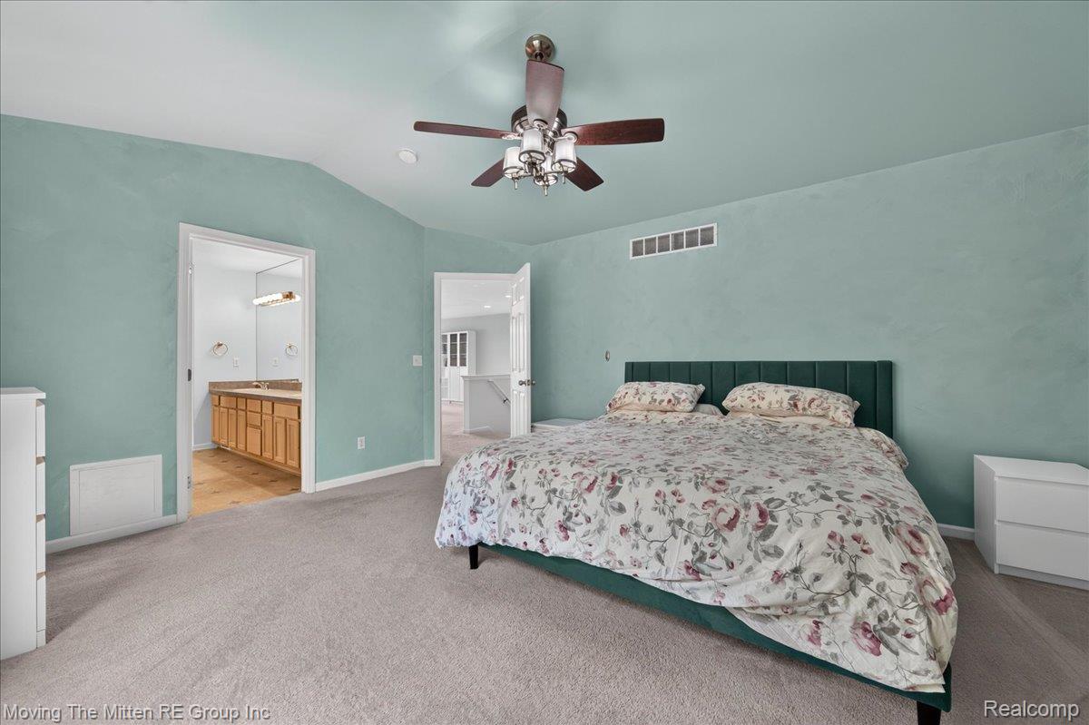 42116 Richmond Drive Property Photo 25