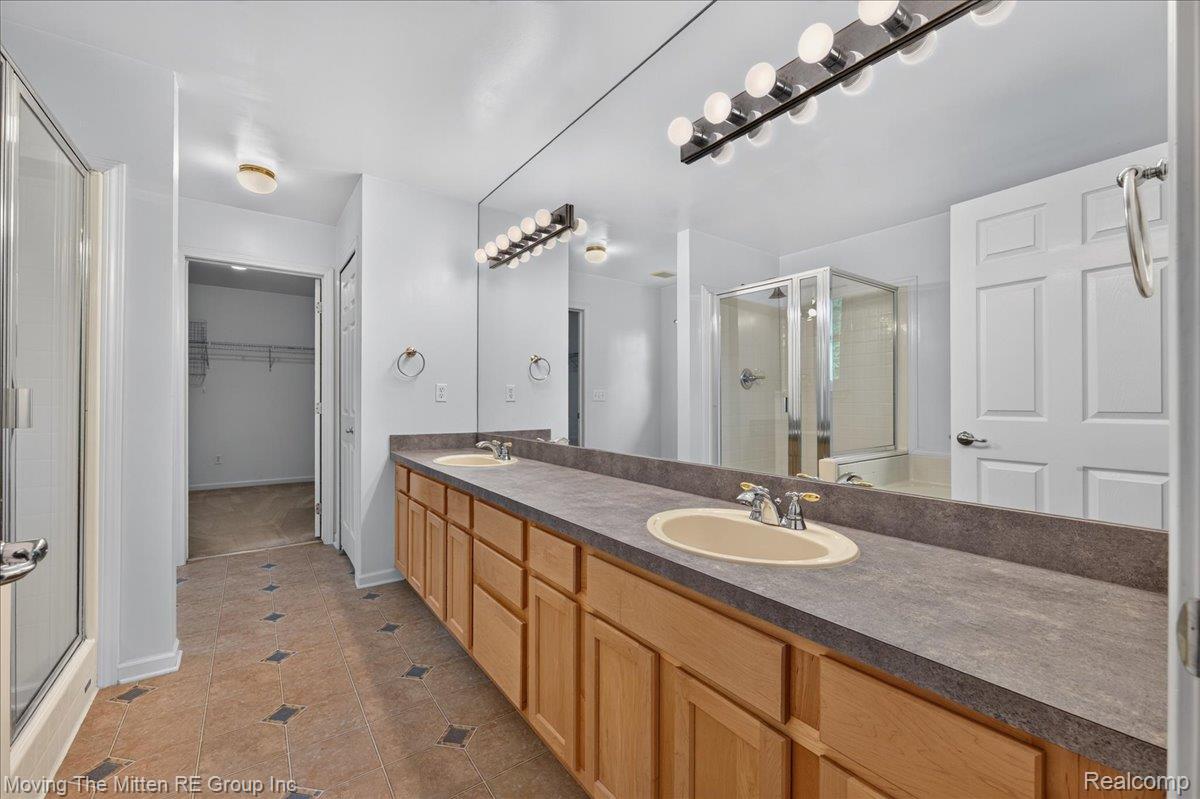 42116 Richmond Drive Property Photo 27