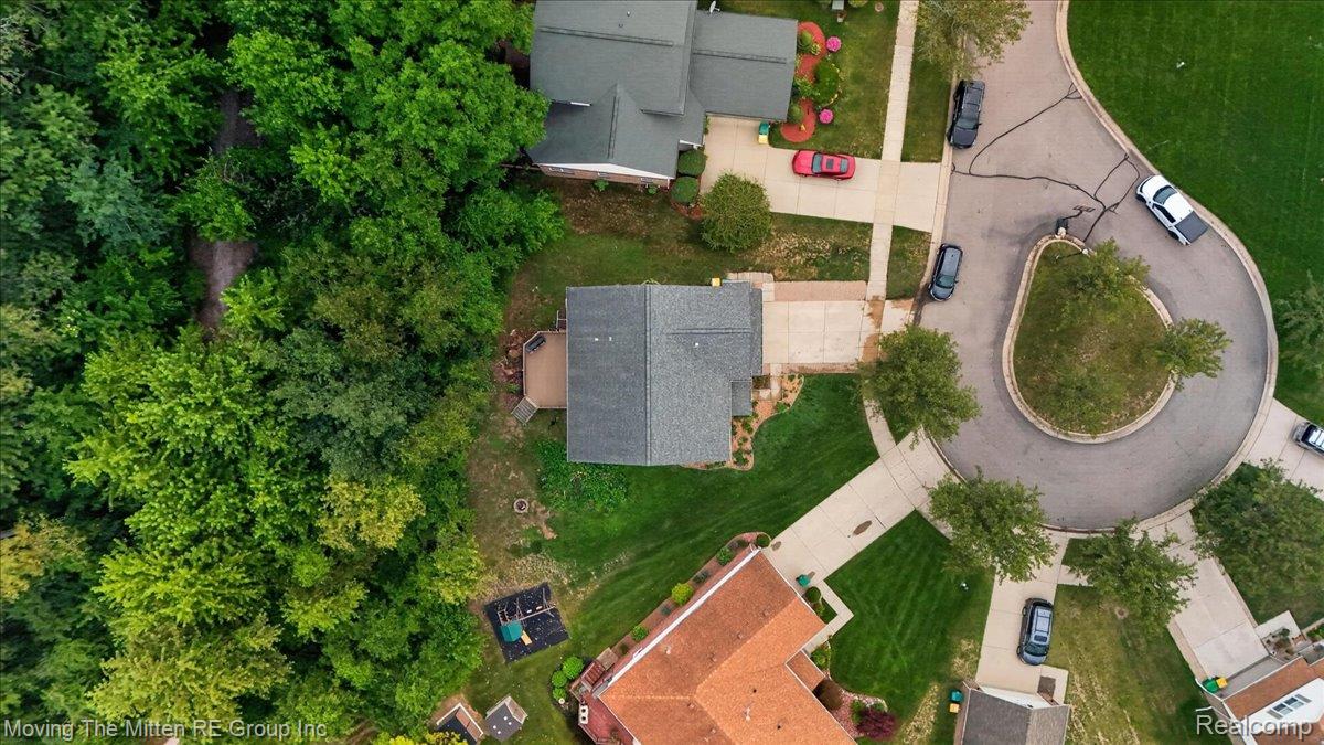 42116 Richmond Drive Property Photo 51