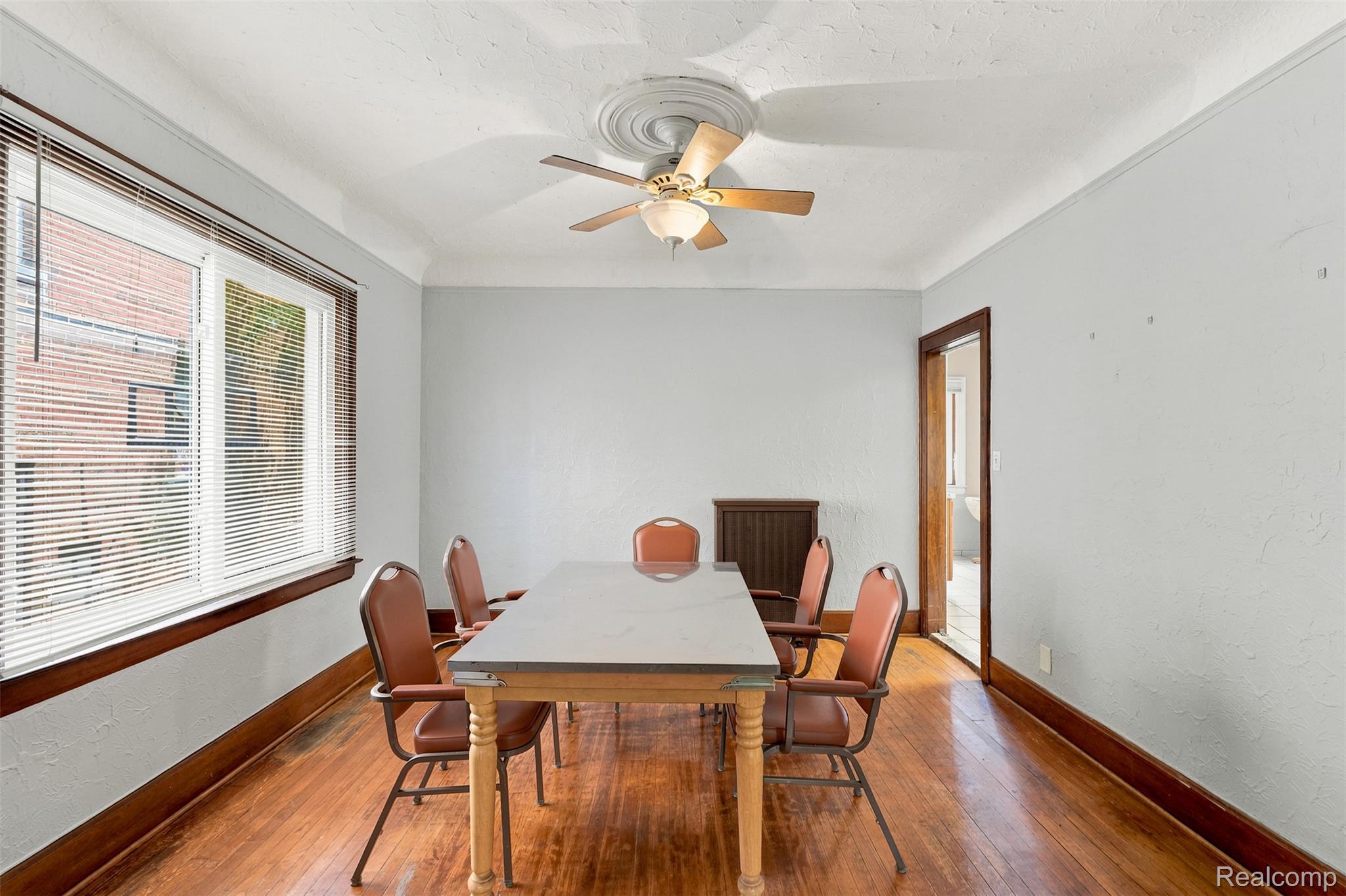 16554 Fairfield Street Property Photo 9