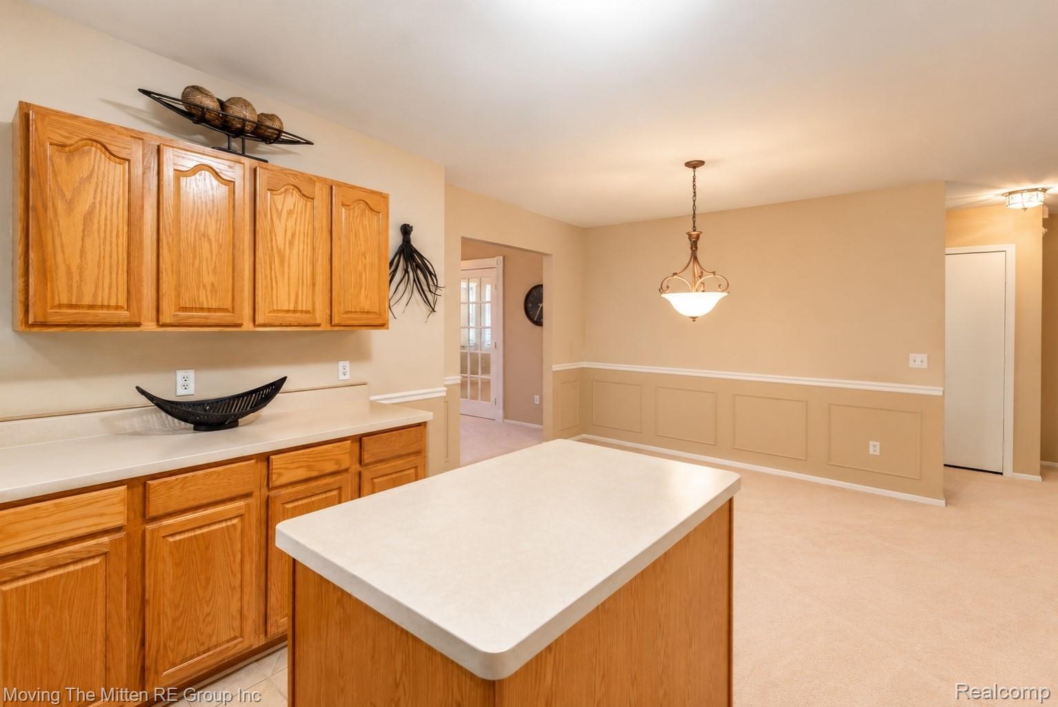 7025 Anna Drive Property Photo 12
