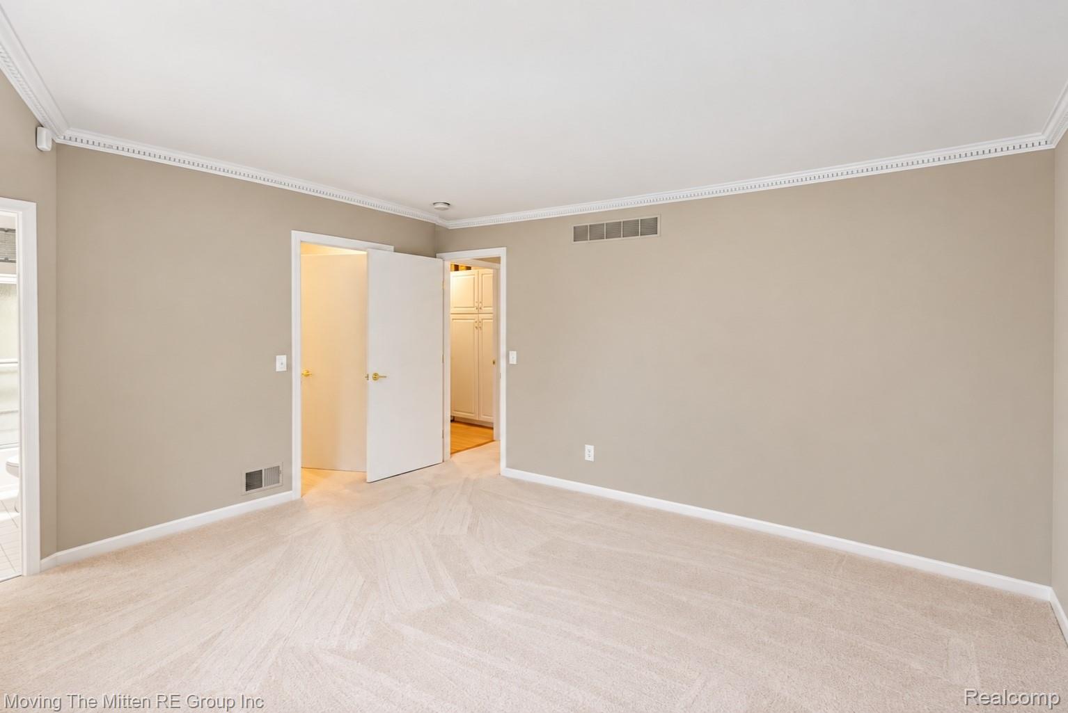 7025 Anna Drive Property Photo 20