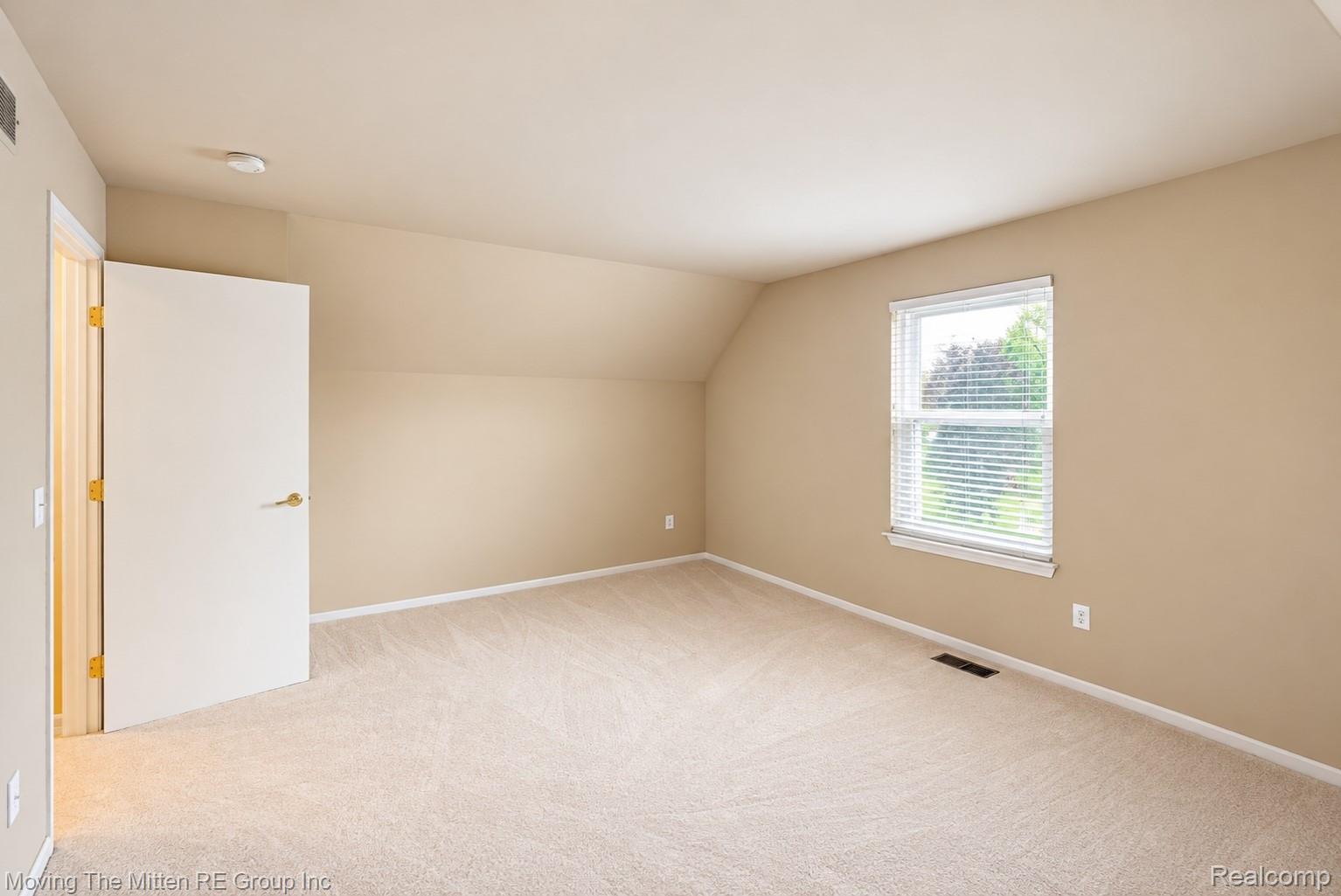 7025 Anna Drive Property Photo 23