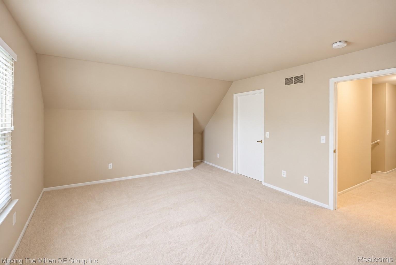 7025 Anna Drive Property Photo 24