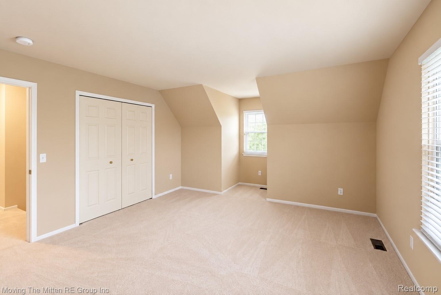7025 Anna Drive Property Photo 27