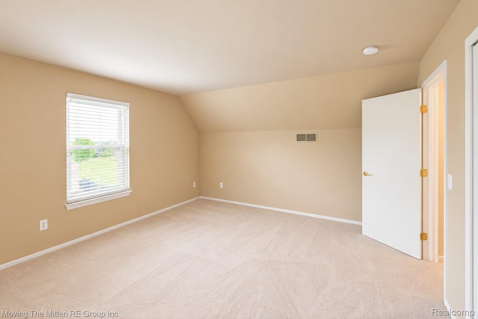 7025 Anna Drive Property Photo 28