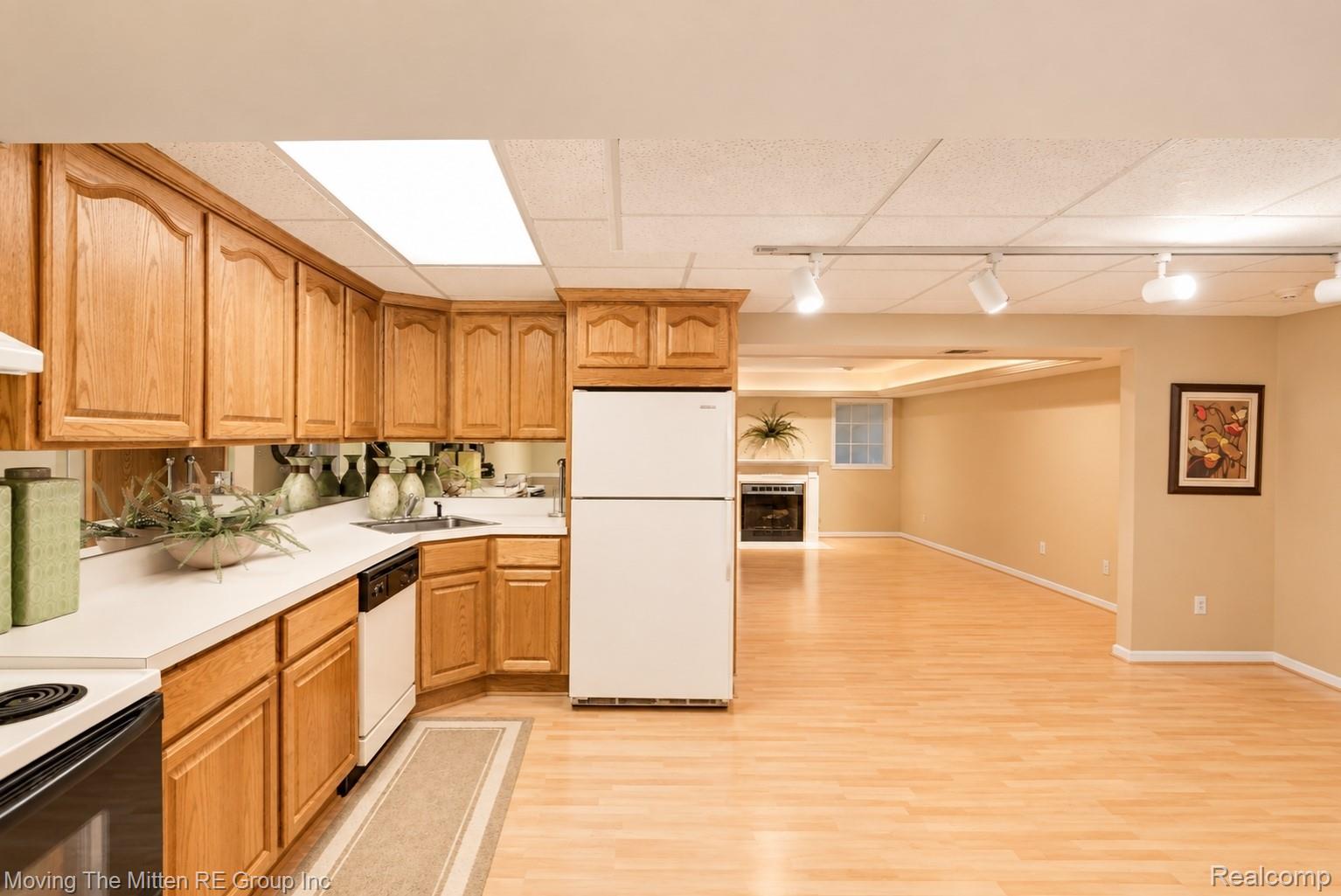 7025 Anna Drive Property Photo 32