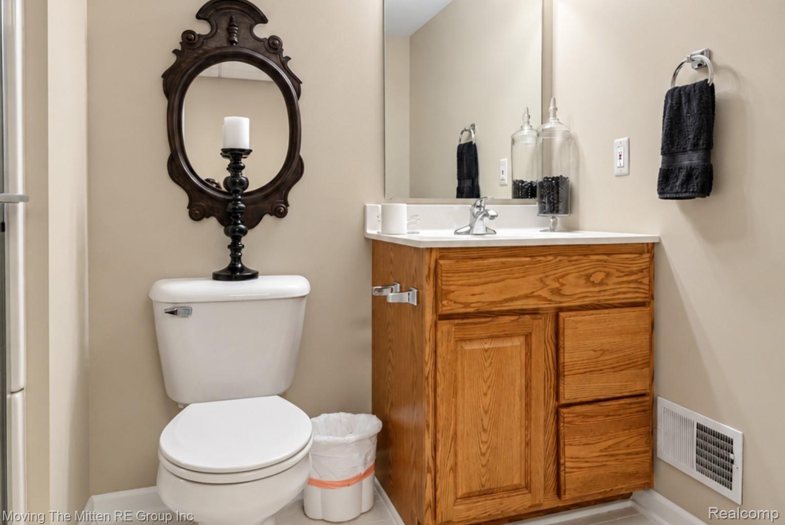 7025 Anna Drive Property Photo 35