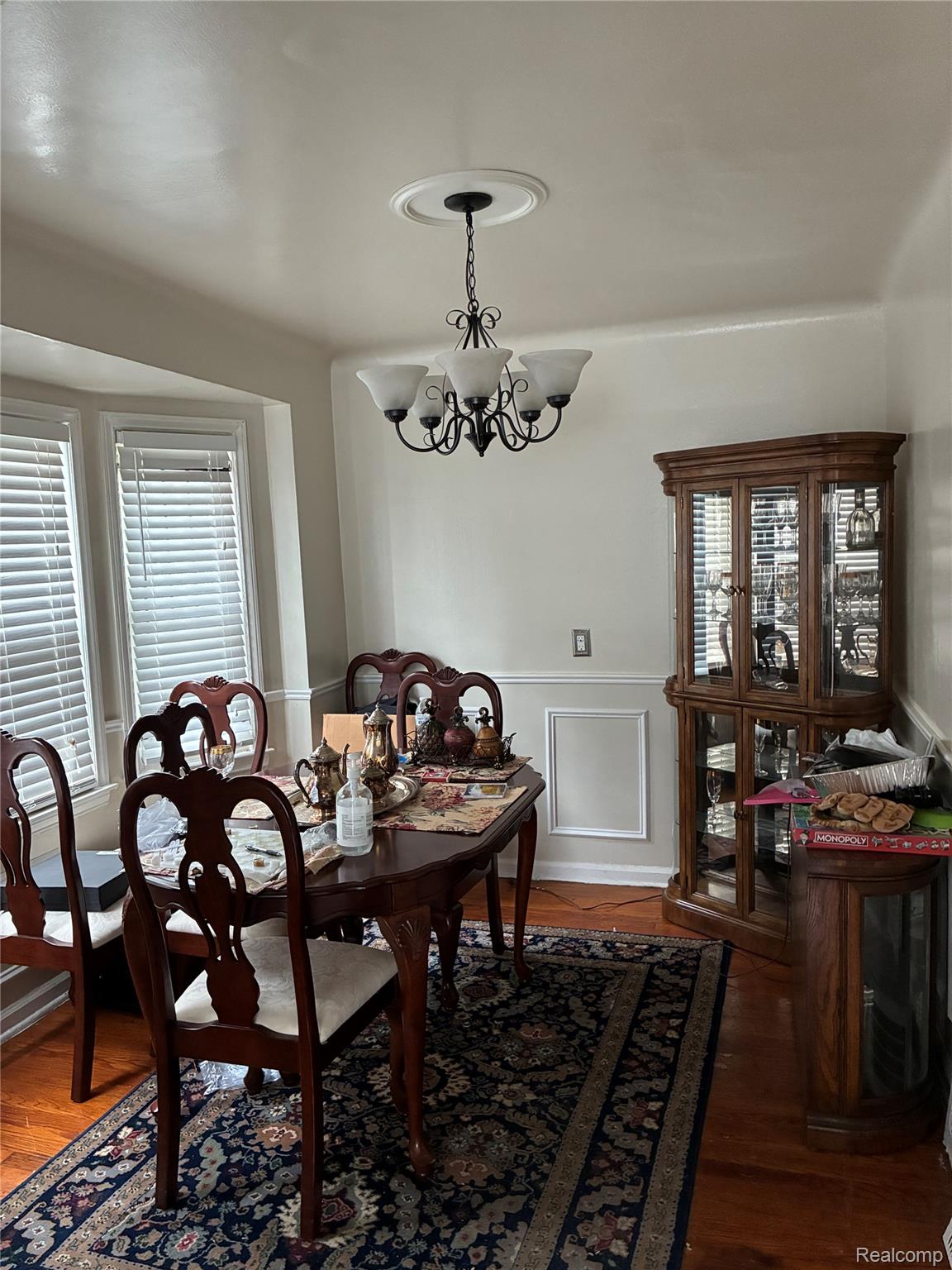 2069 Ewald Circle Property Photo 3