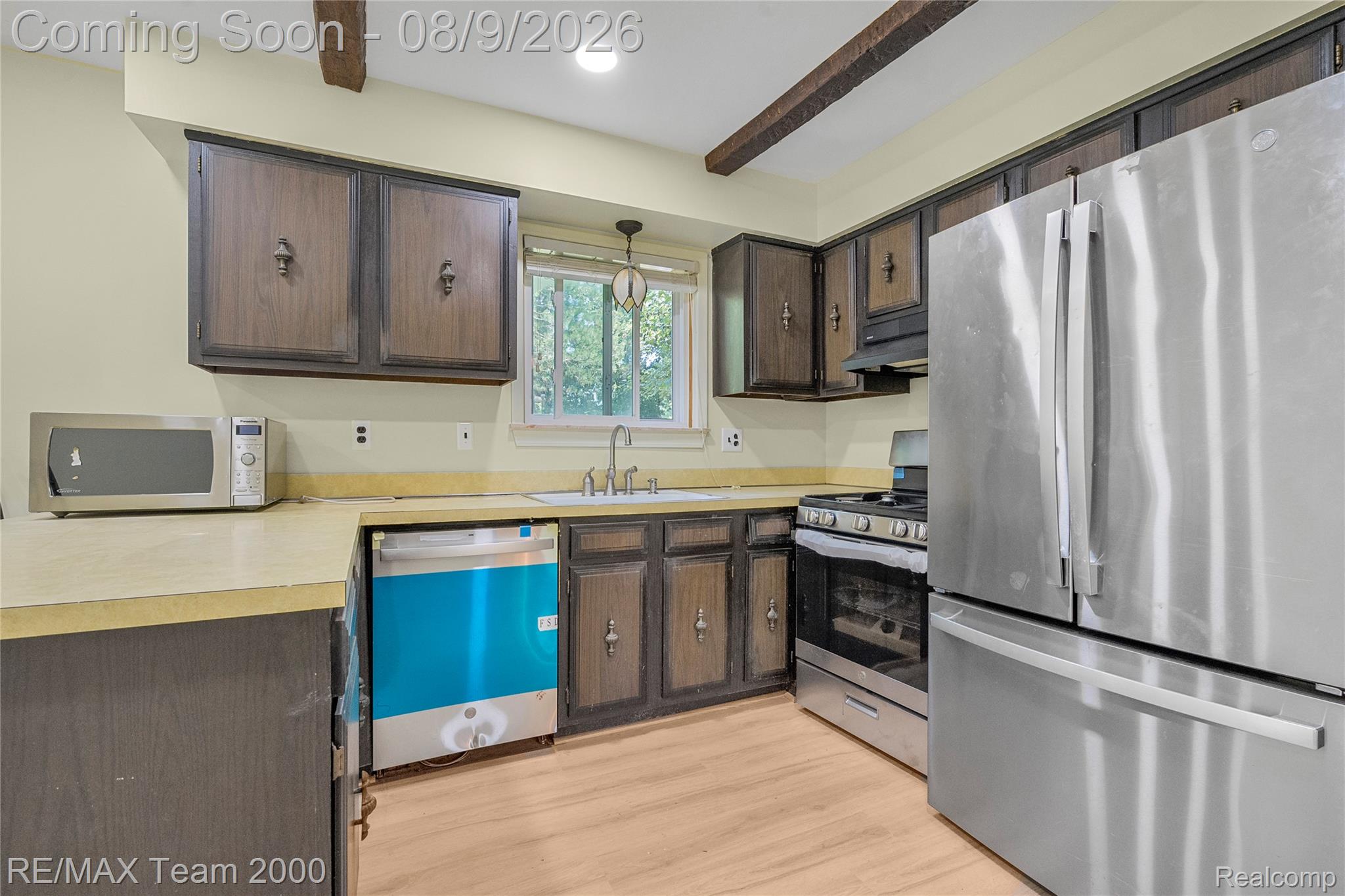 2053 Brookfield Street Property Photo 10