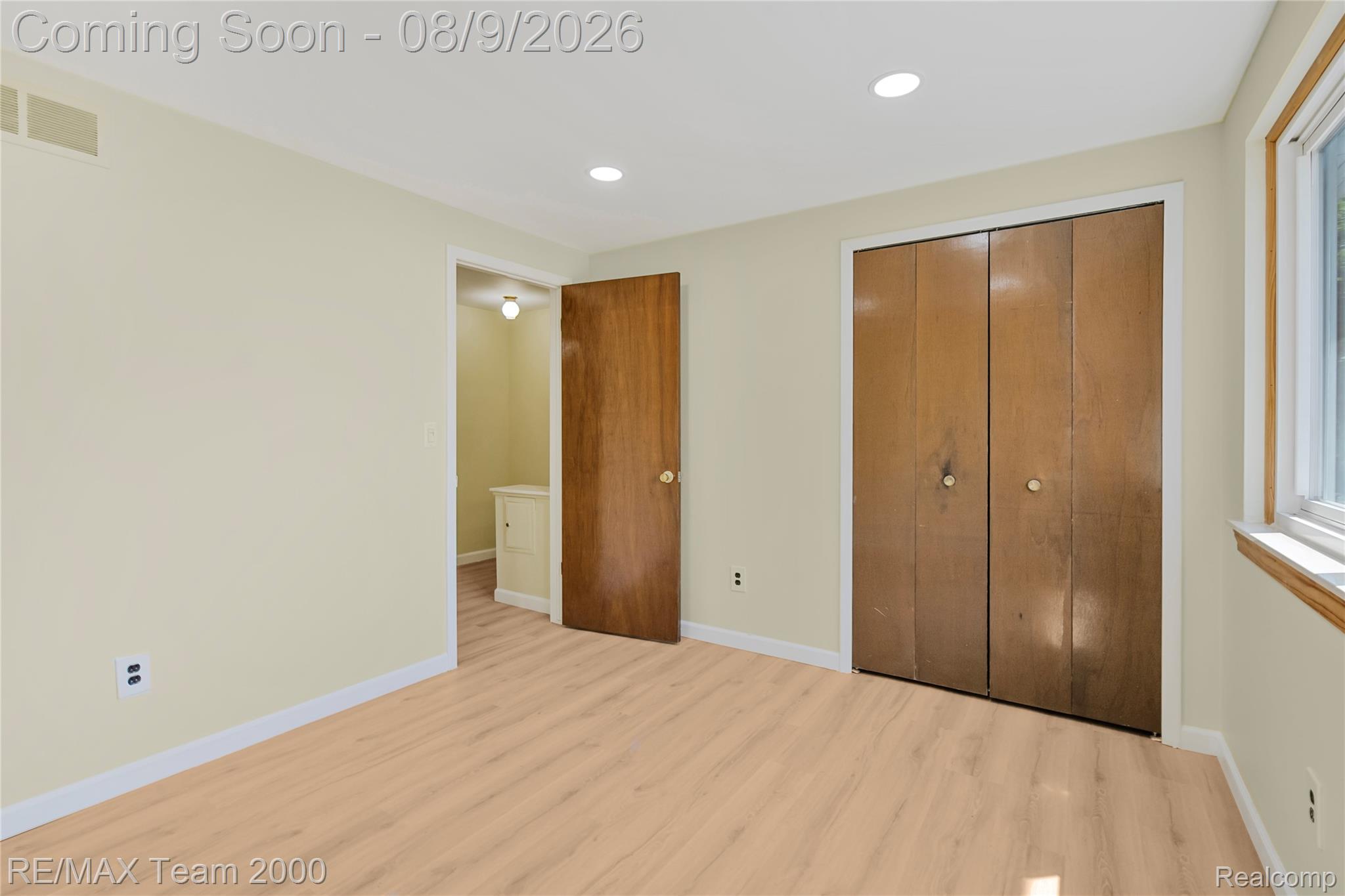 2053 Brookfield Street Property Photo 23