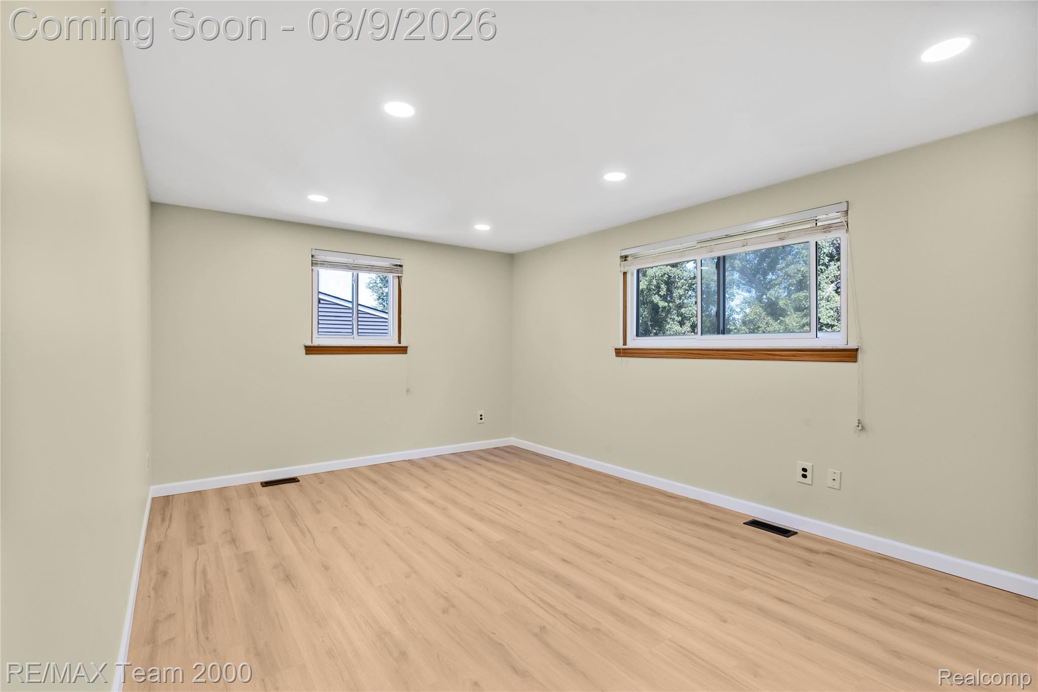 2053 Brookfield Street Property Photo 24