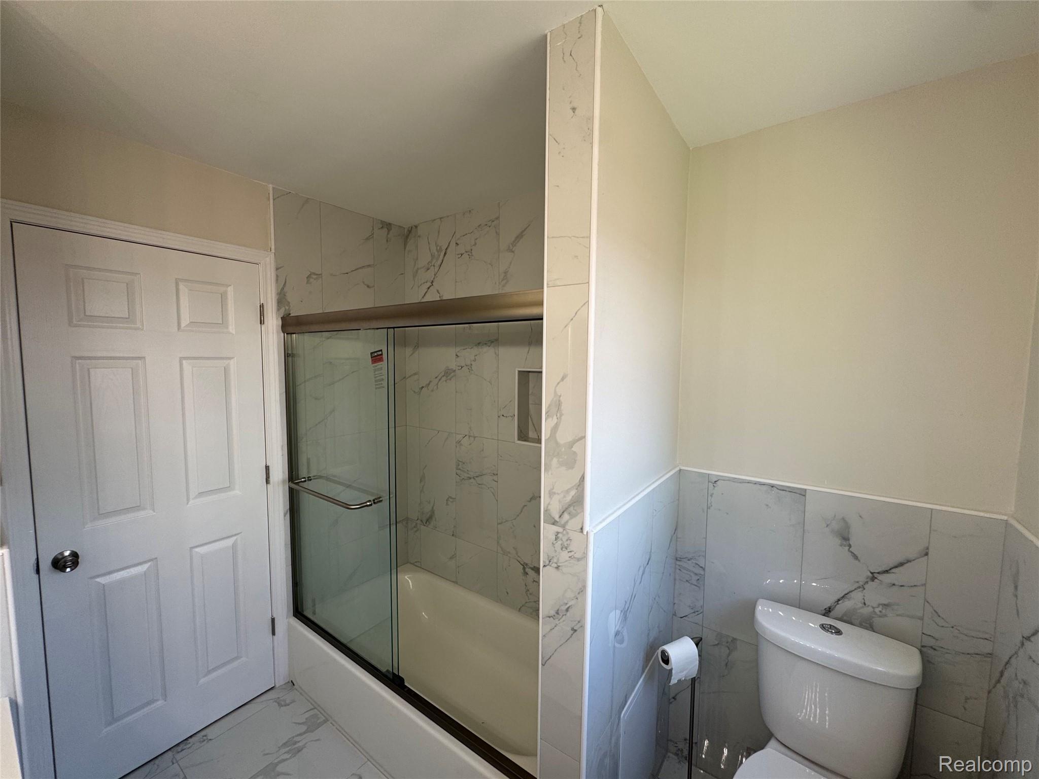 19980 Dorset Street Property Photo 15