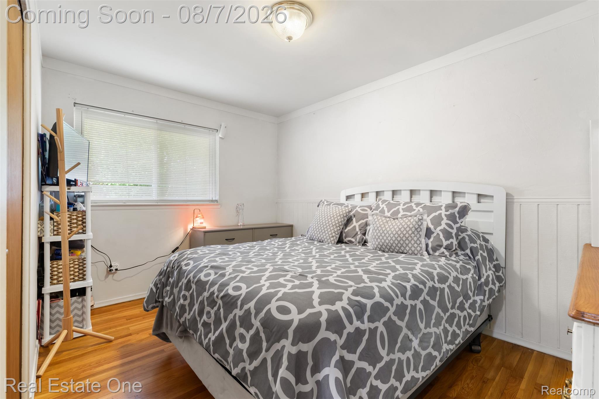 24665 Oriole Street Property Photo 15