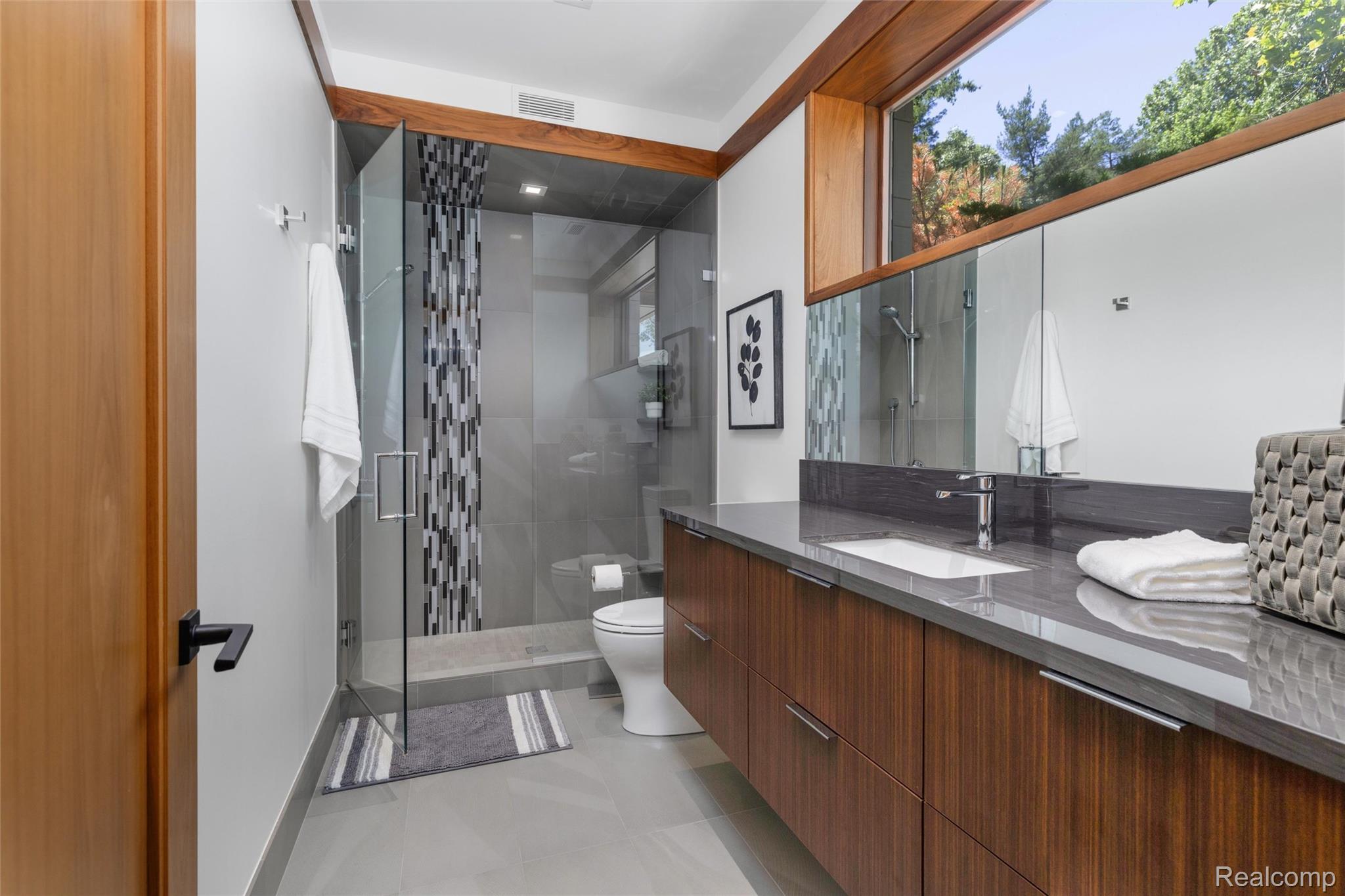2700 Squirrel Road Property Photo 62
