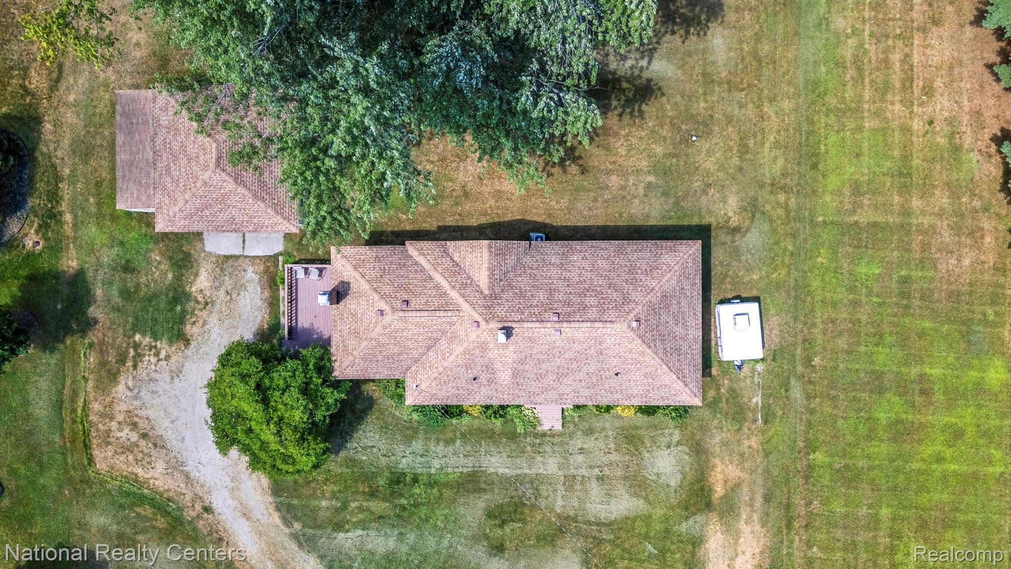 6679 Old Haggerty Road Property Photo 15
